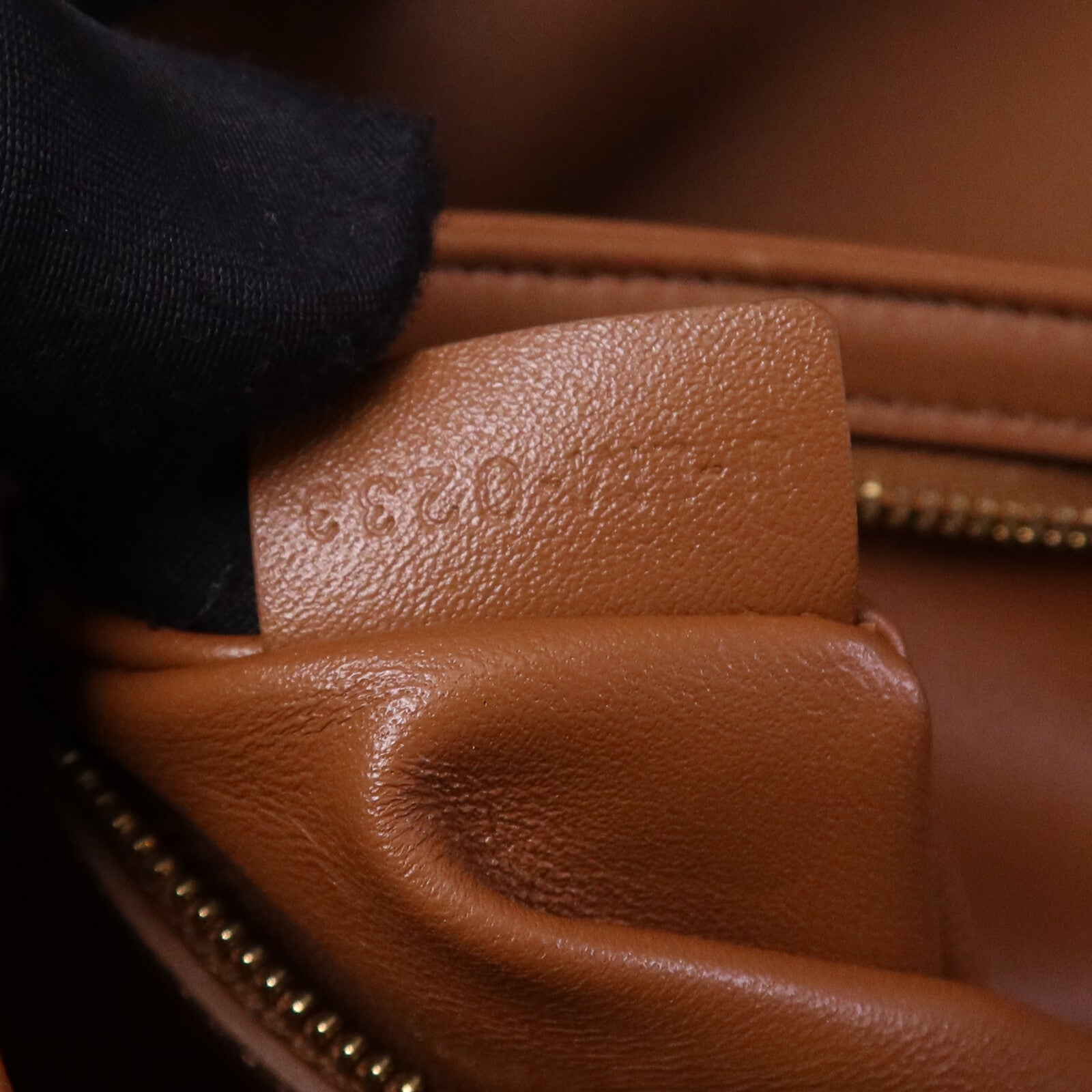 CELINE 塗層帆布Teen Triomphe Bag金扣肩背袋