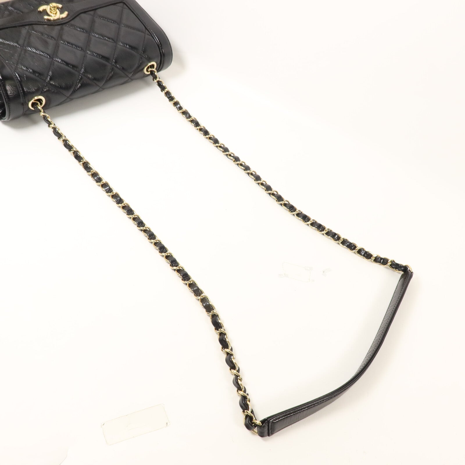 CHANEL 漆皮皮革Chain Shoulder鏈帶肩背袋