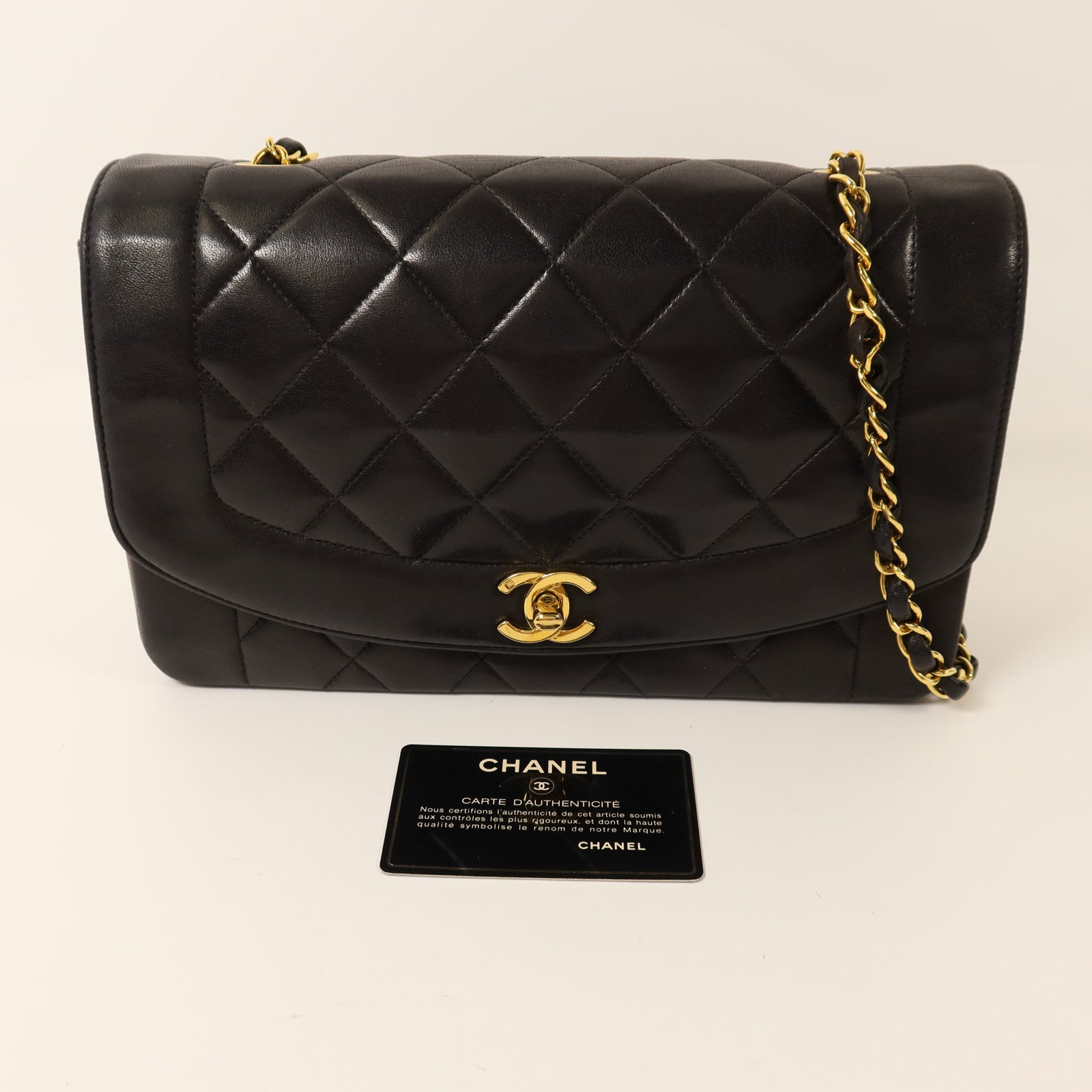 CHANEL 羊皮皮革Diana金扣鏈帶肩背袋