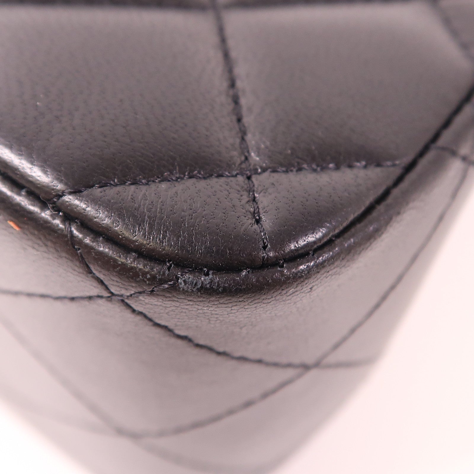 CHANEL 羊皮皮革Maxi Classic金扣鏈帶肩背袋