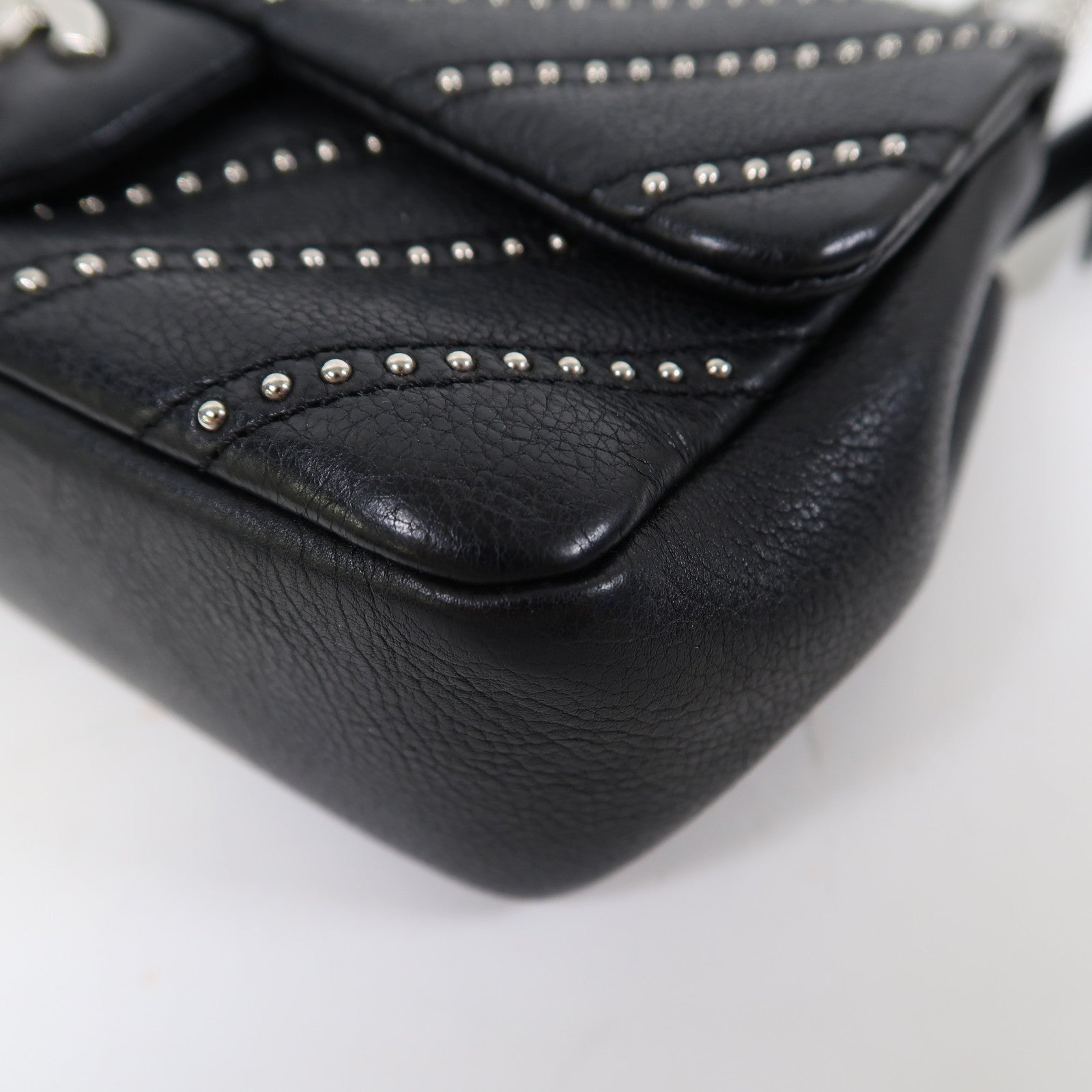 CHANEL 【激減優惠】斜紋羊皮皮革Chain Shoulder Bag銀扣鏈帶肩背袋黑色