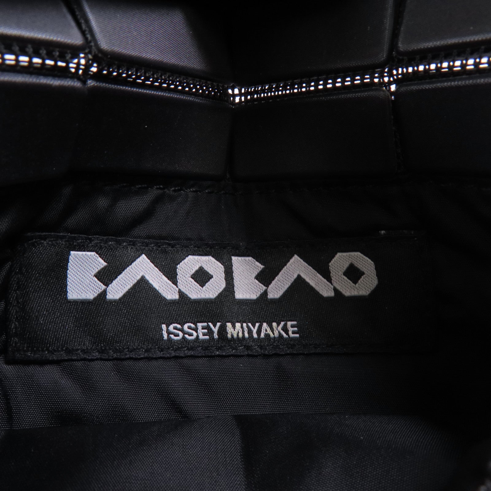 ISSEY MIYAKE PVC Bao Bao Card Case卡片套