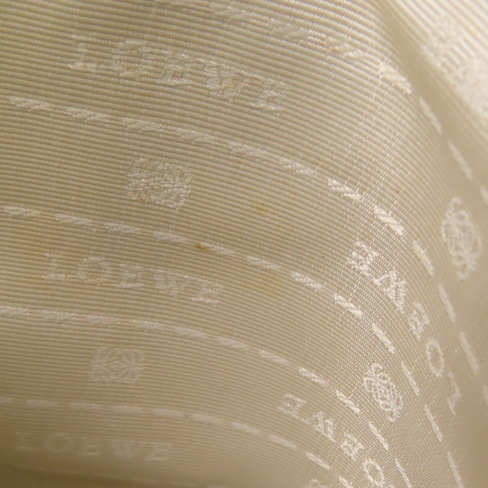 LOEWE 【激減優惠】牛皮皮革Shoulder Bag銀扣肩背袋