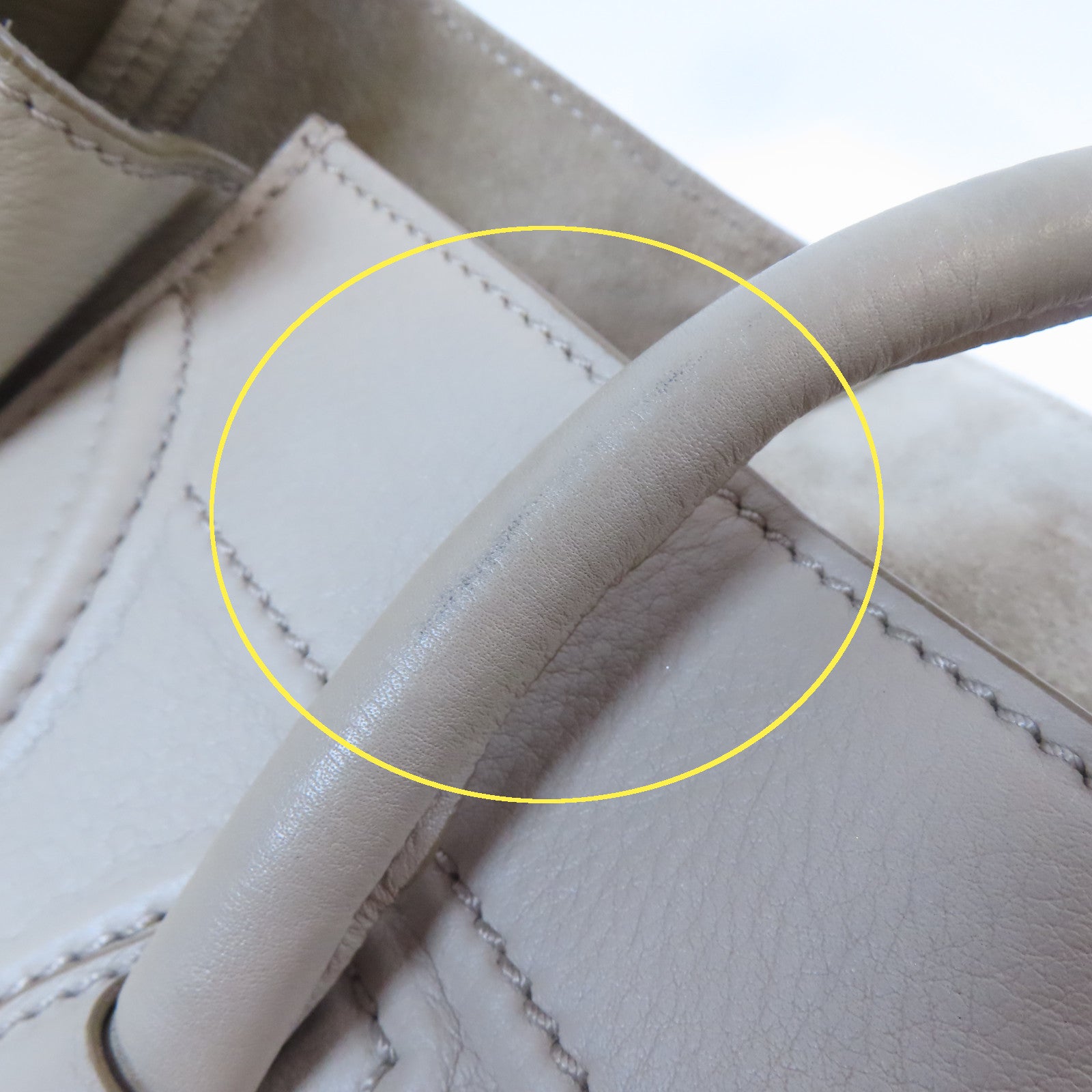 CELINE 牛皮皮革Nano Luggage Bag金扣肩背袋杏色