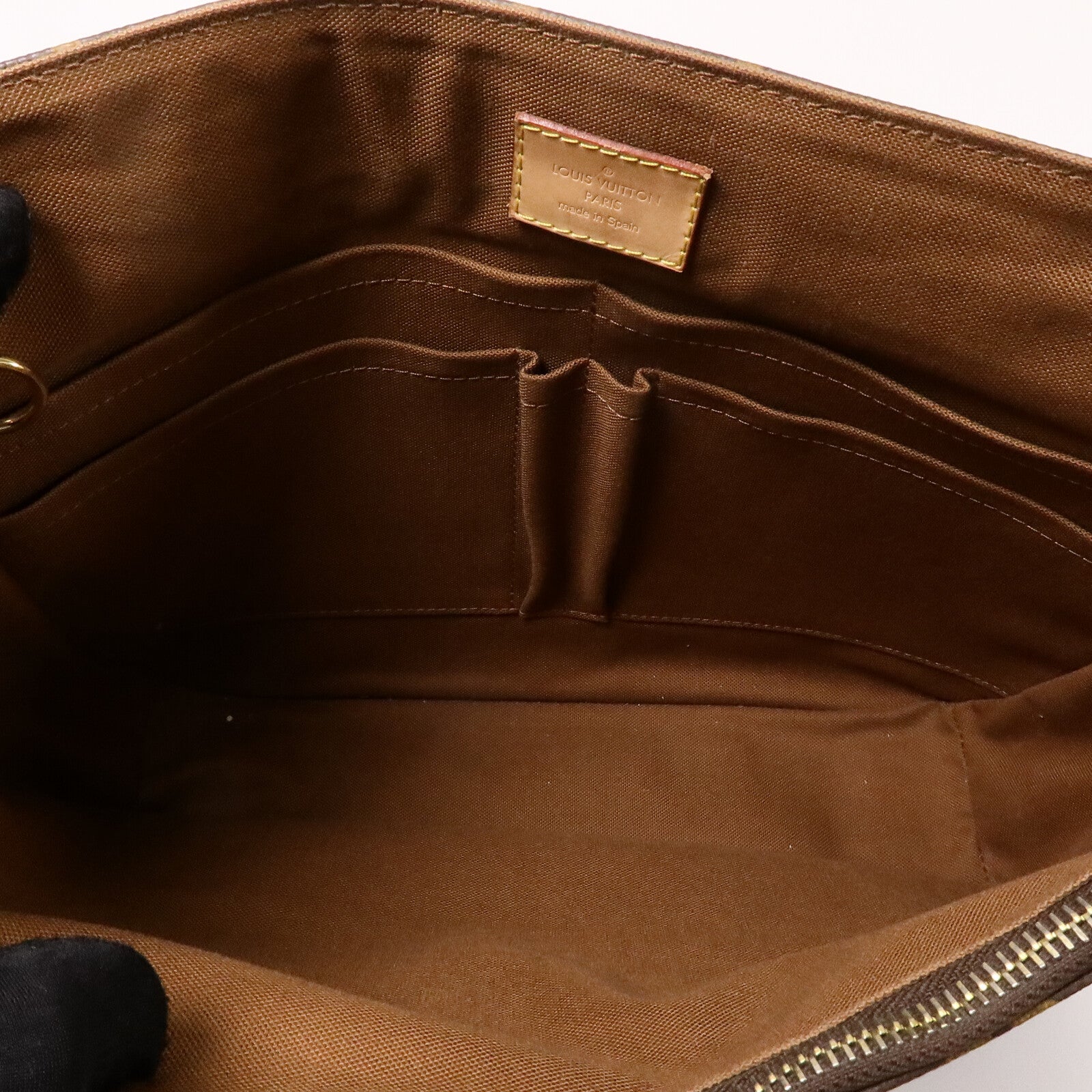 LOUIS VUITTON Monogram Beaubourg MM金扣肩背袋