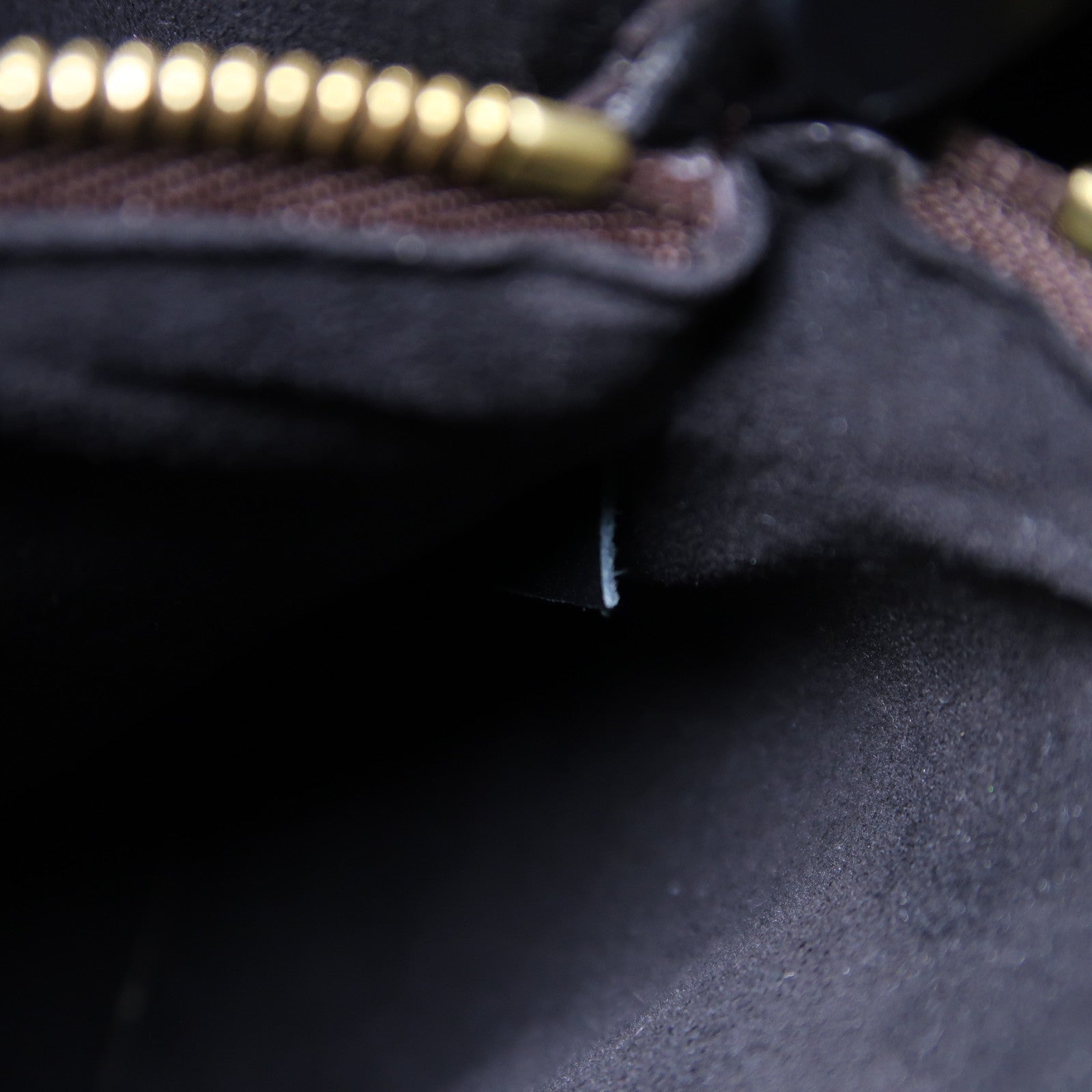 LOUIS VUITTON Monogram Neo Noe MM金扣肩背袋棕色/黑色