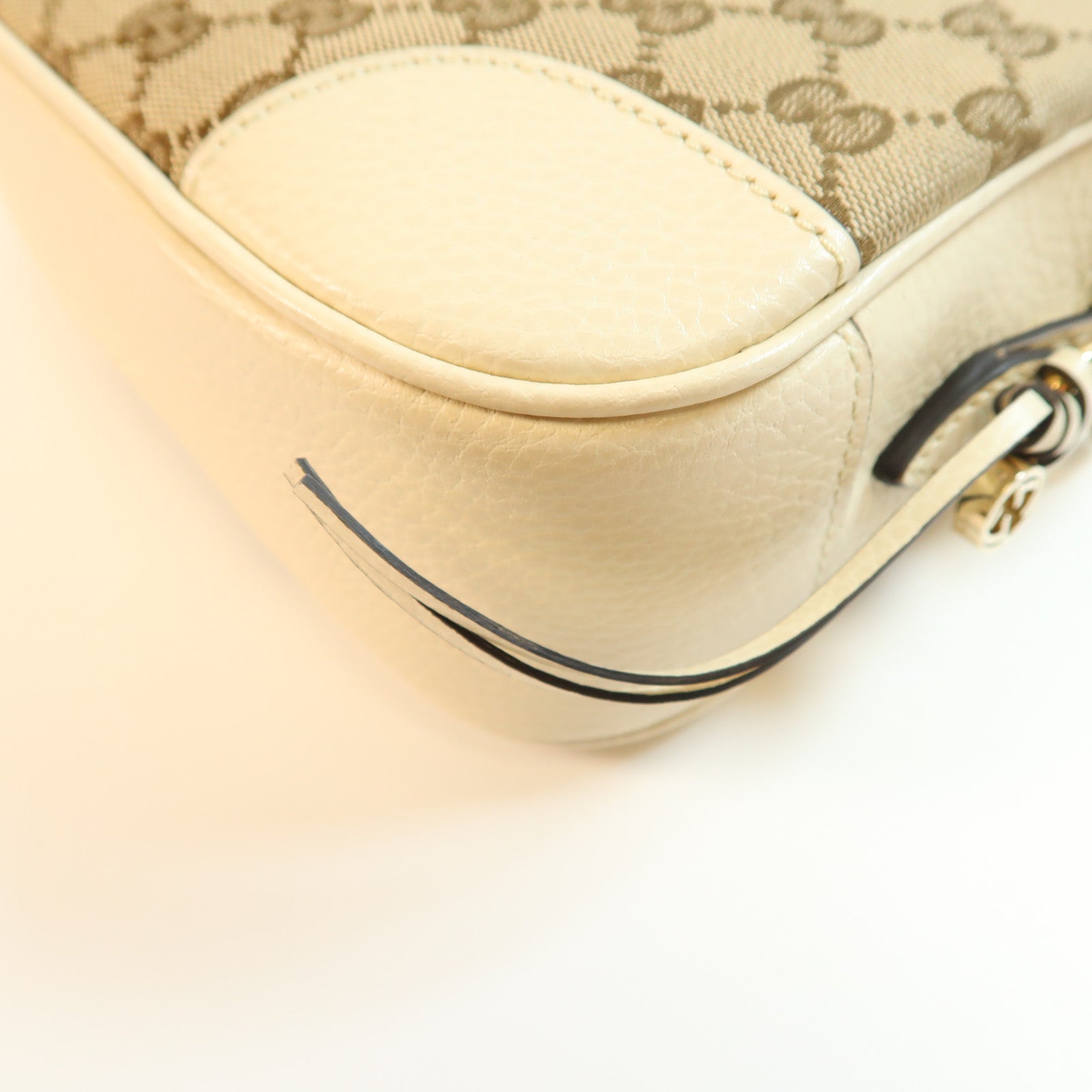 GUCCI 帆布Shoulder Bag金扣肩背袋