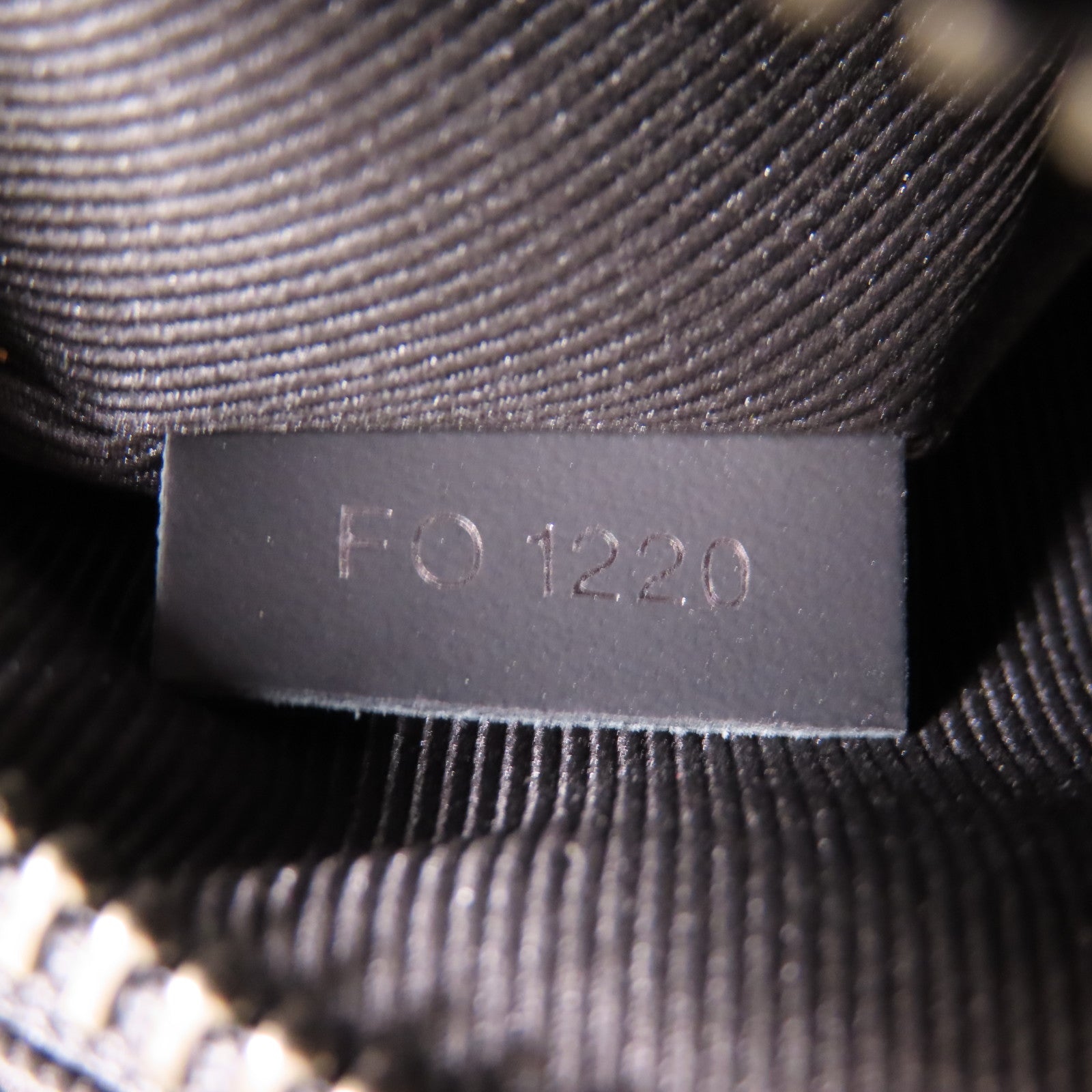 LOUIS VUITTON LV Messenger PM Voyager Shoulder Bag M40511 Monogram Eclipse Black