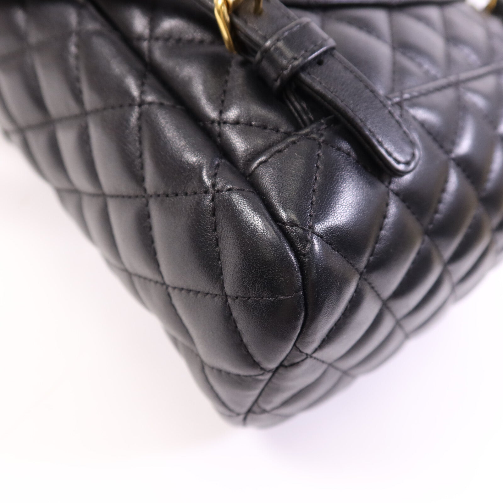 CHANEL 羊皮皮革Backpack金扣鏈帶背包