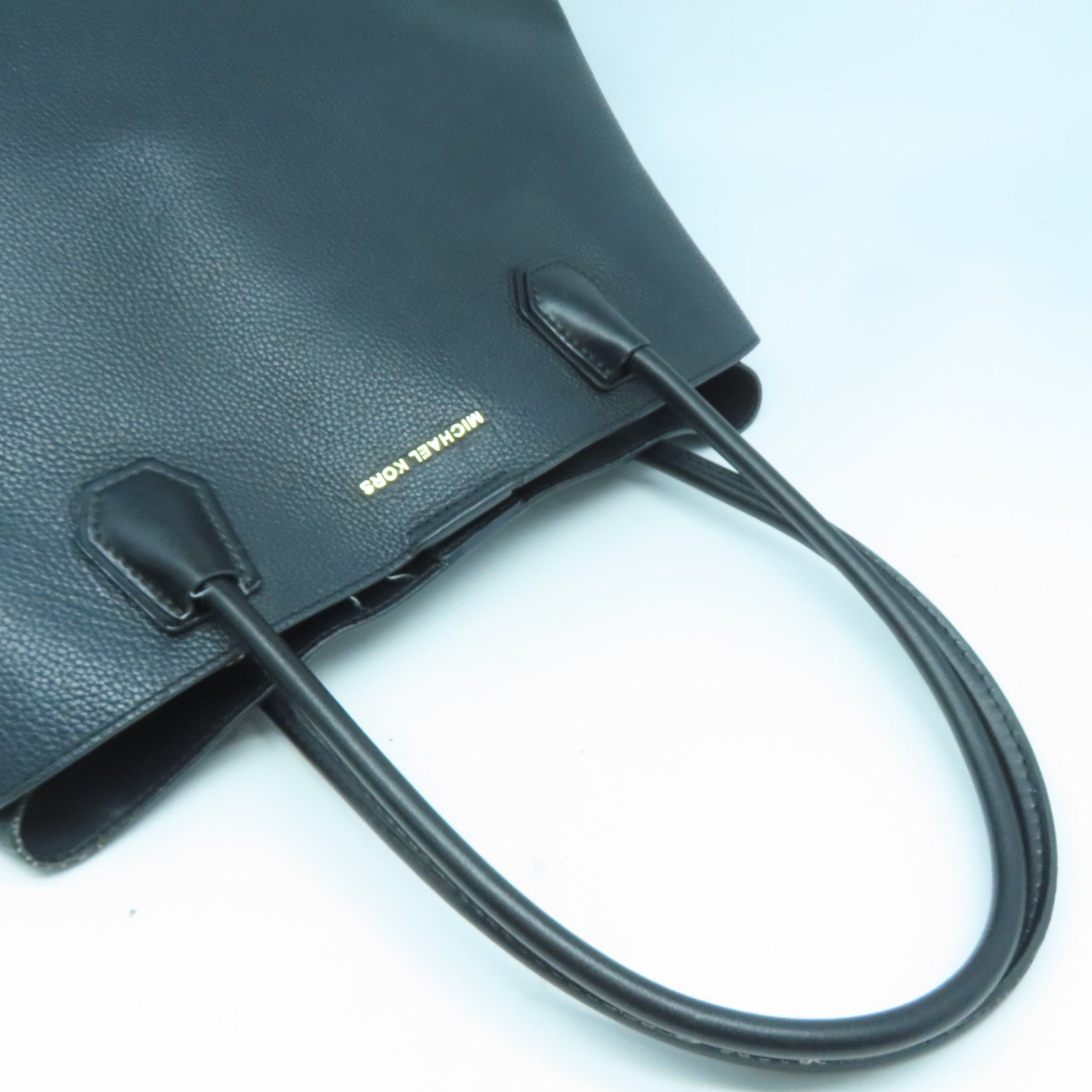 Michael Kors 【激減優惠】牛皮皮革Tote Bag金扣肩背袋黑色