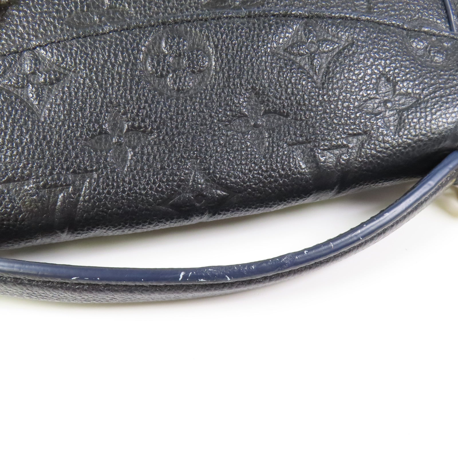 LOUIS VUITTON Monogram Empreinte Blanche BB金扣肩背袋