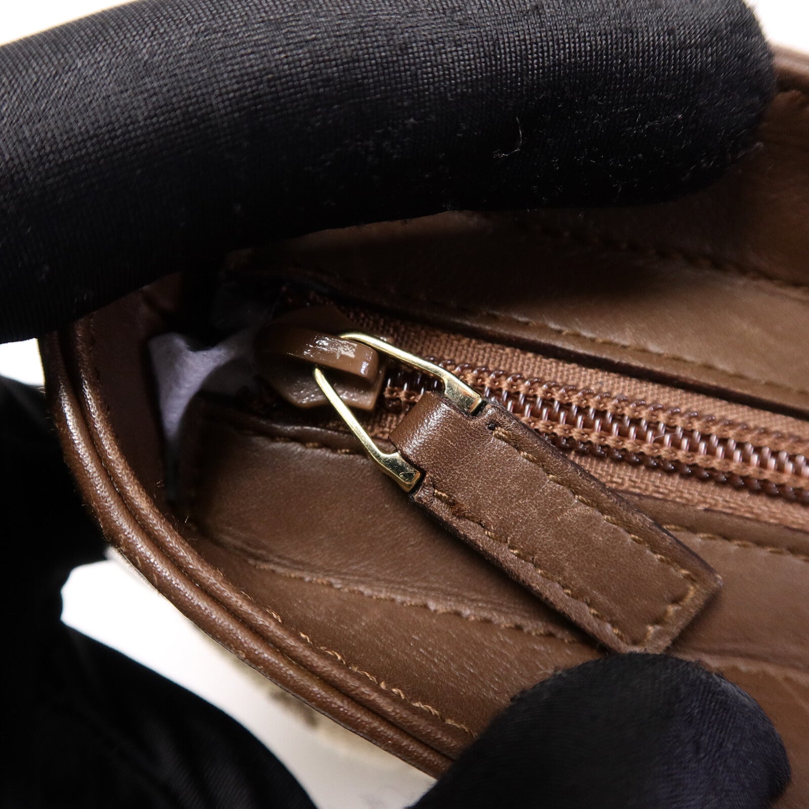 GUCCI 帆布Shoulder Tote手挽袋