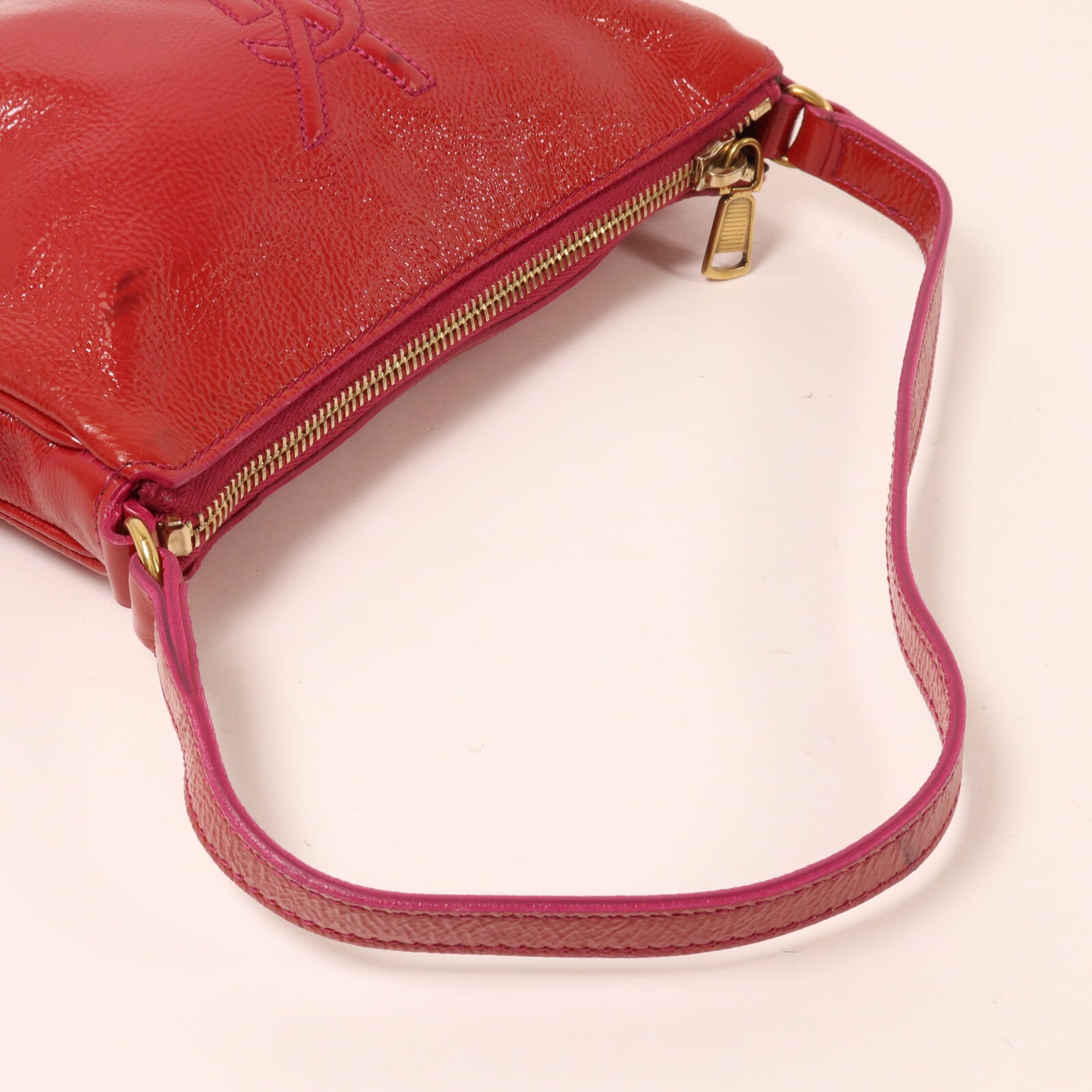 YVES SAINT LAURENT 漆皮皮革Shoulder Bag肩背袋