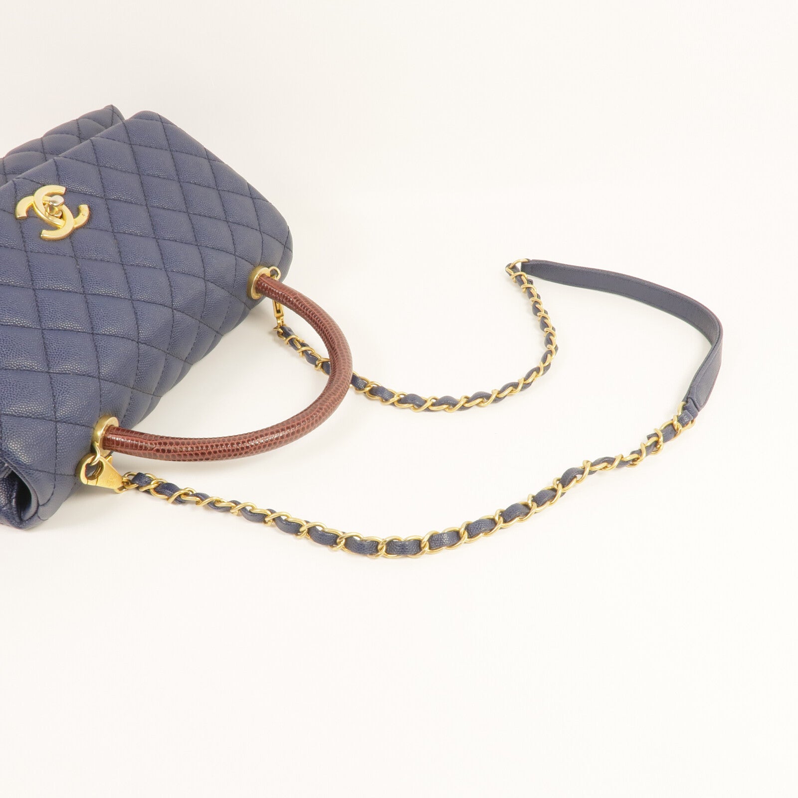 CHANEL 蜥蝪/牛皮皮革Coco Handle Medium金扣手挽肩背兩用袋