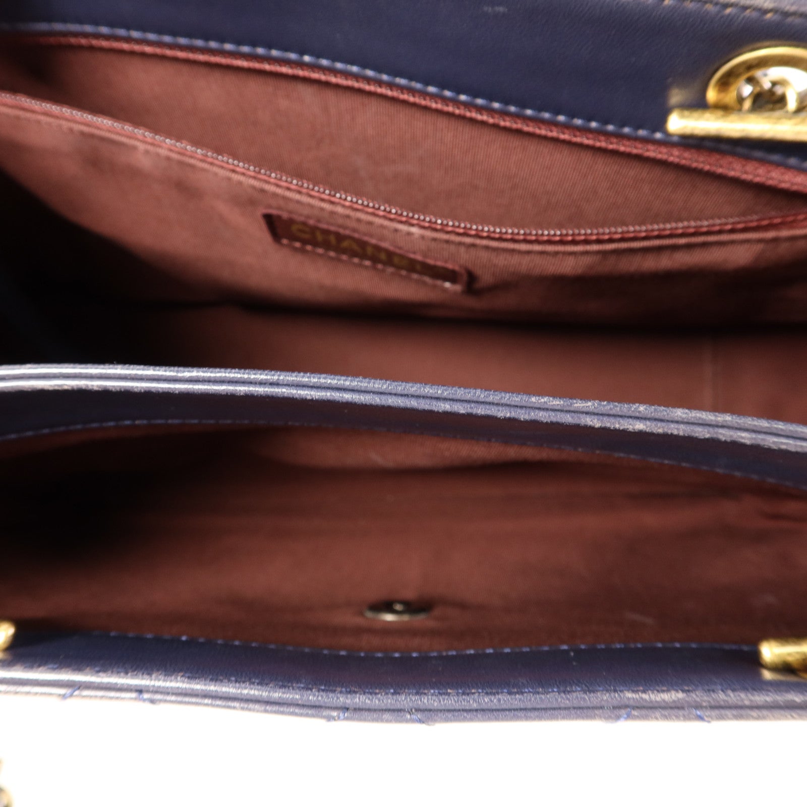 CHANEL 牛皮皮革Chain Shoulder金扣鏈帶肩背袋