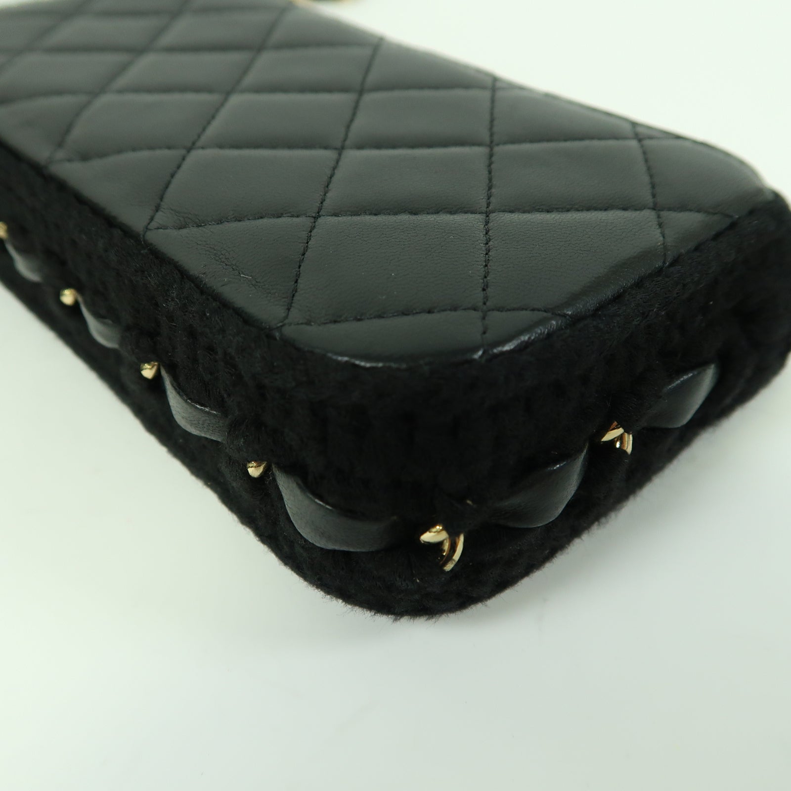 CHANEL 菱格羊皮皮革Chain Shoulder金扣鏈帶肩背袋黑色