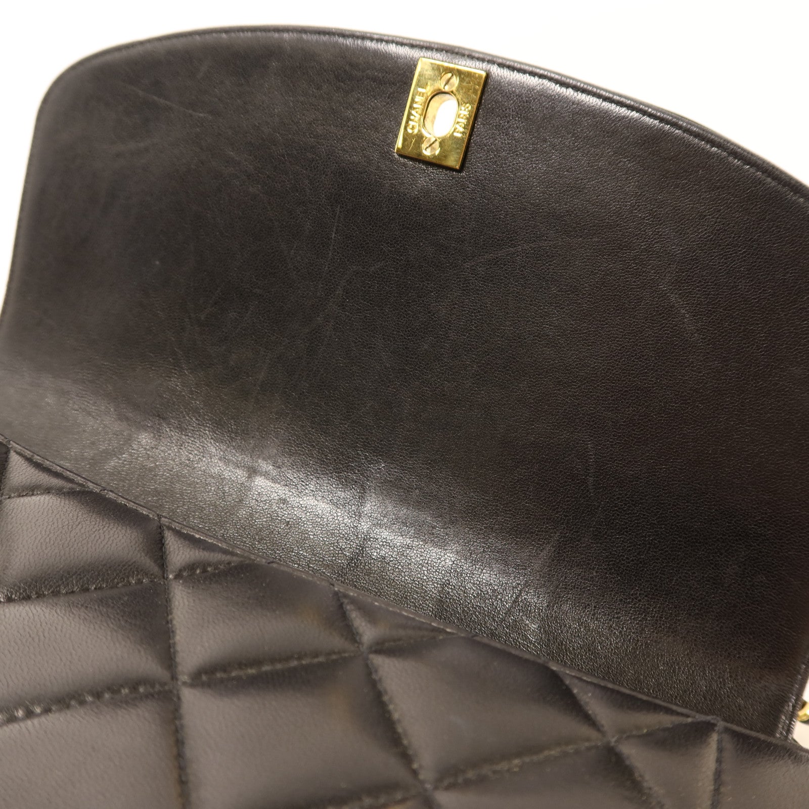CHANEL 羊皮皮革Diana金扣鏈帶肩背袋