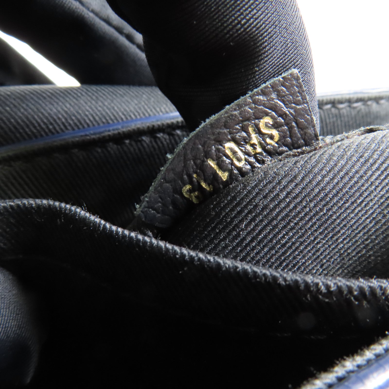 LOUIS VUITTON Monogram Empreinte Blanche BB金扣肩背袋