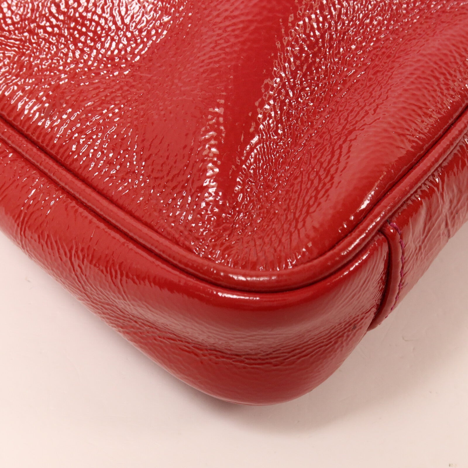 YVES SAINT LAURENT 漆皮皮革Shoulder Bag肩背袋