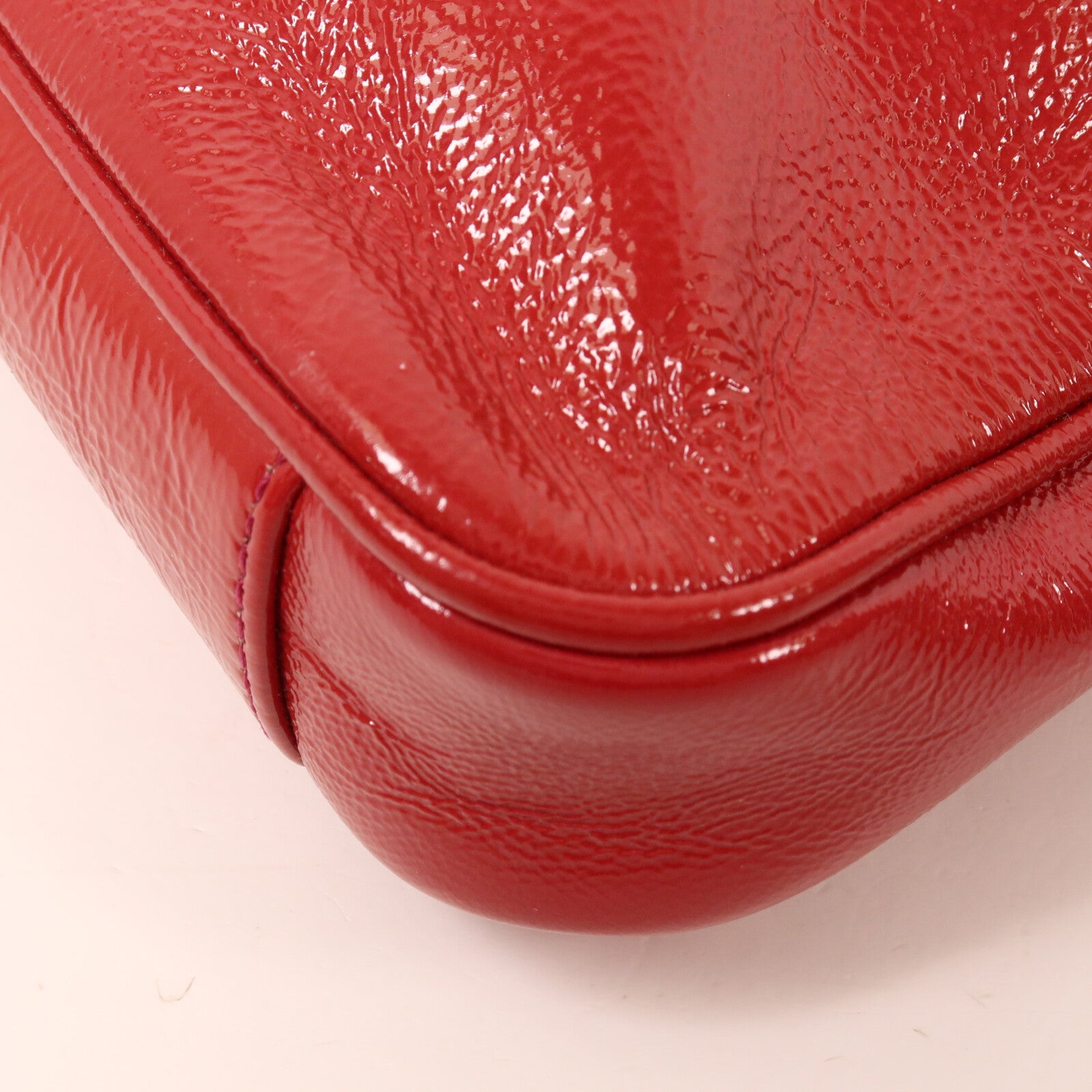 YVES SAINT LAURENT 漆皮皮革Shoulder Bag肩背袋