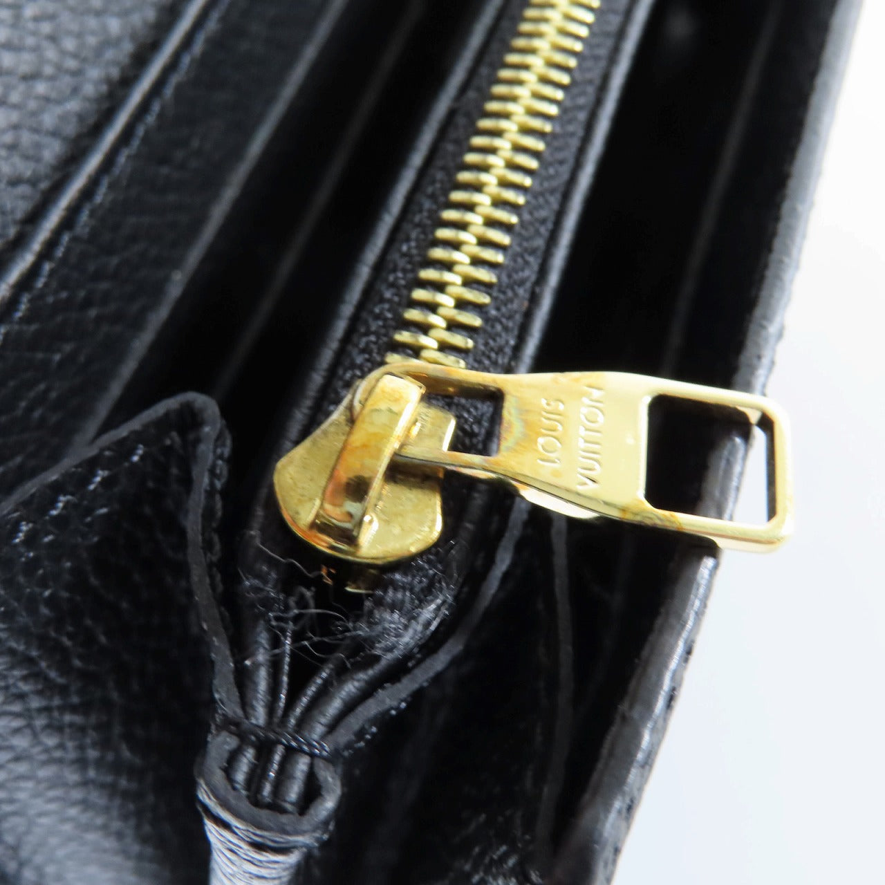 LOUIS VUITTON Monogram Empreinte Sarah Continental Long Wallet金扣長錢包黑色