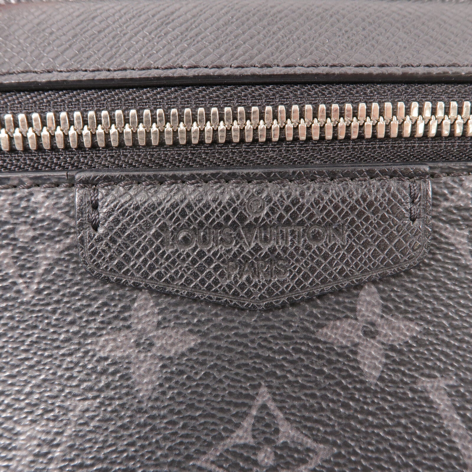 LOUIS VUITTON Monogram Eclipse Bumbag Outdoor腰包