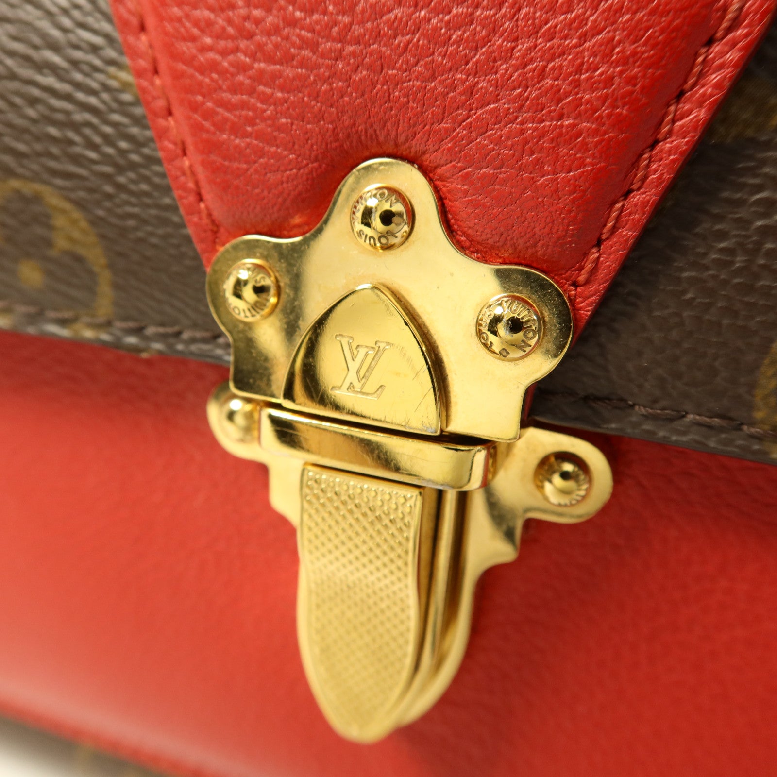 LOUIS VUITTON Monogram Victoire金扣鏈帶肩背袋