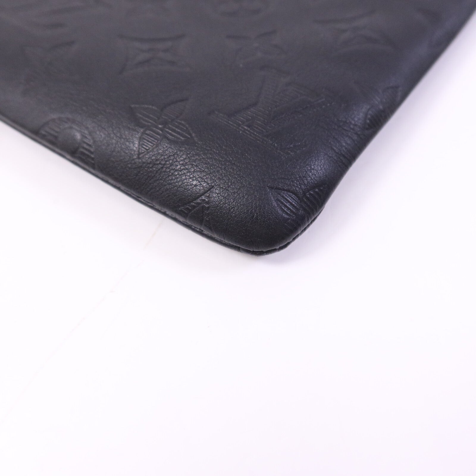 LOUIS VUITTON Monogram Shadow Pochette Discovery手拿包