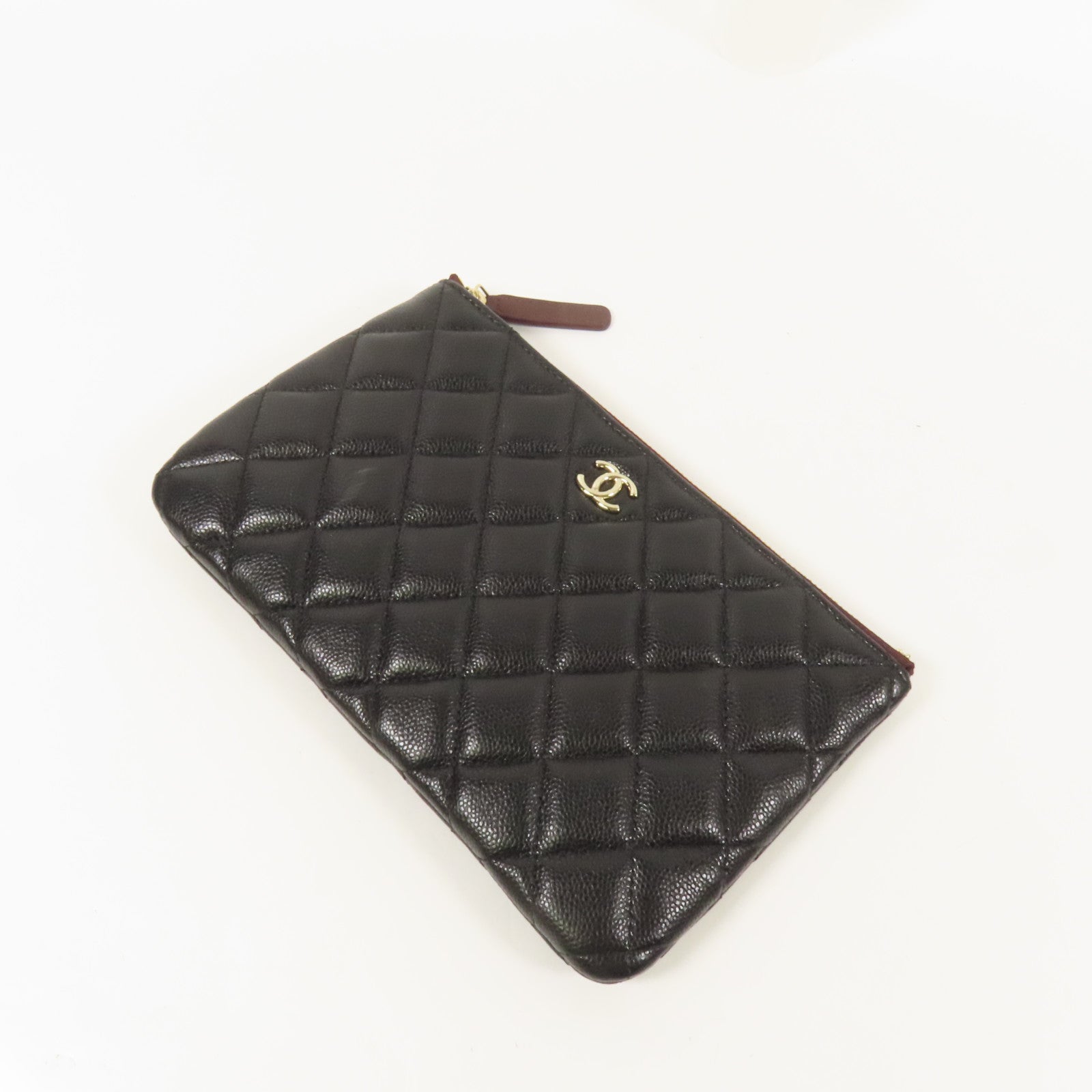 CHANEL 牛皮皮革Pouch金扣手拿包