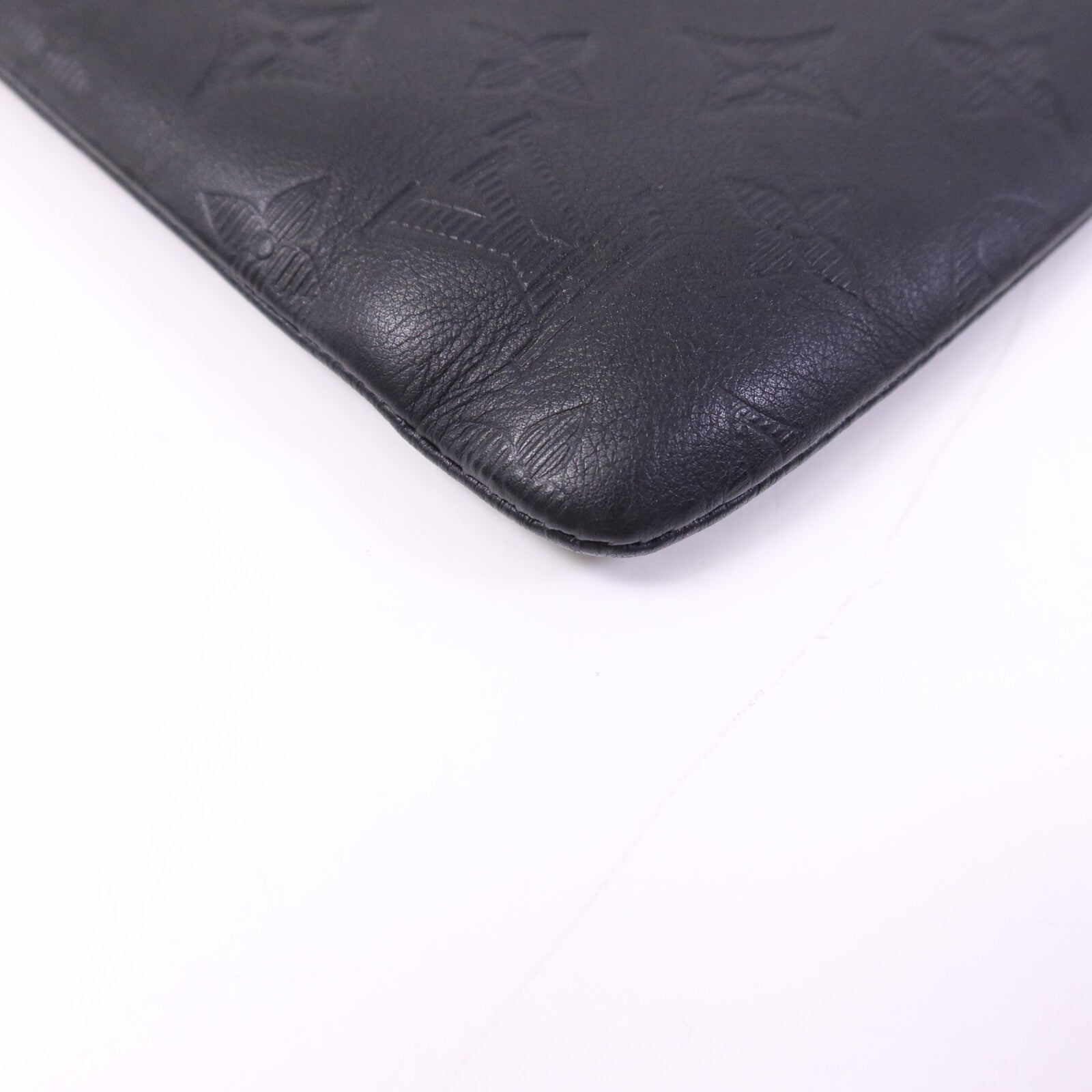 LOUIS VUITTON Monogram Shadow Pochette Discovery手拿包