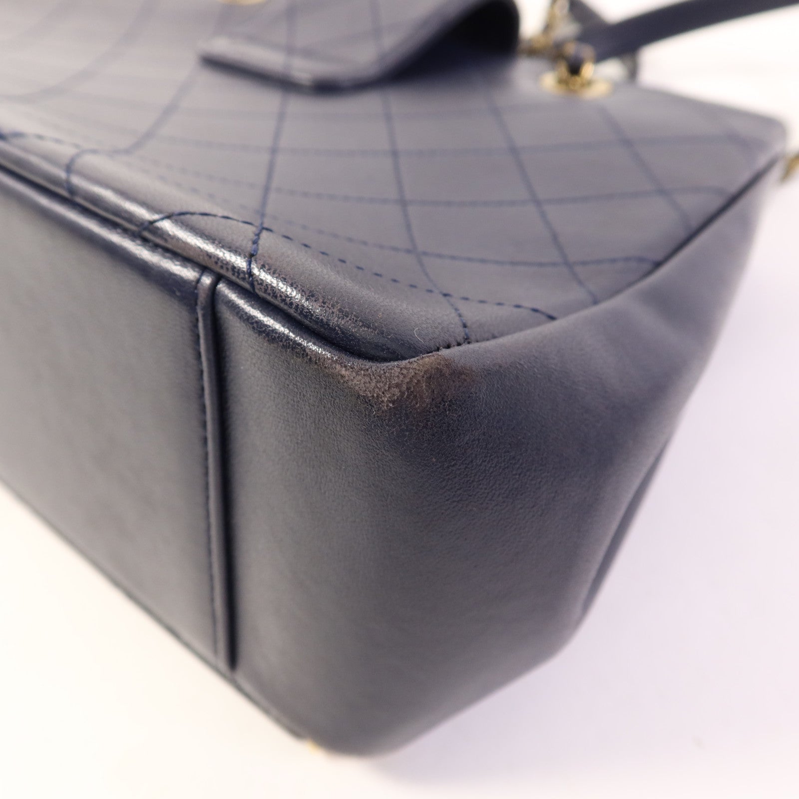 CHANEL 牛皮皮革Chain Shoulder金扣鏈帶肩背袋