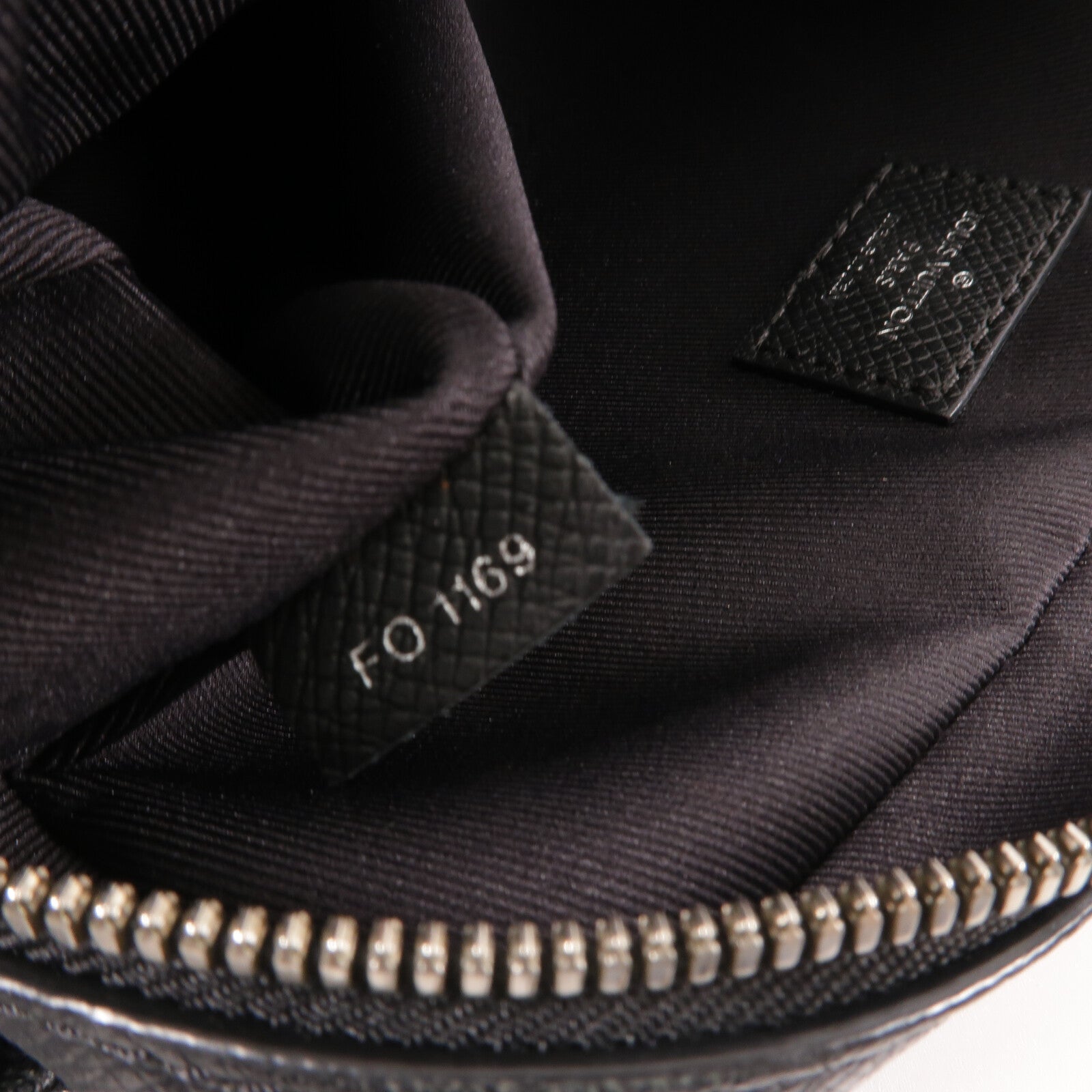 LOUIS VUITTON Monogram Eclipse Bumbag Outdoor腰包