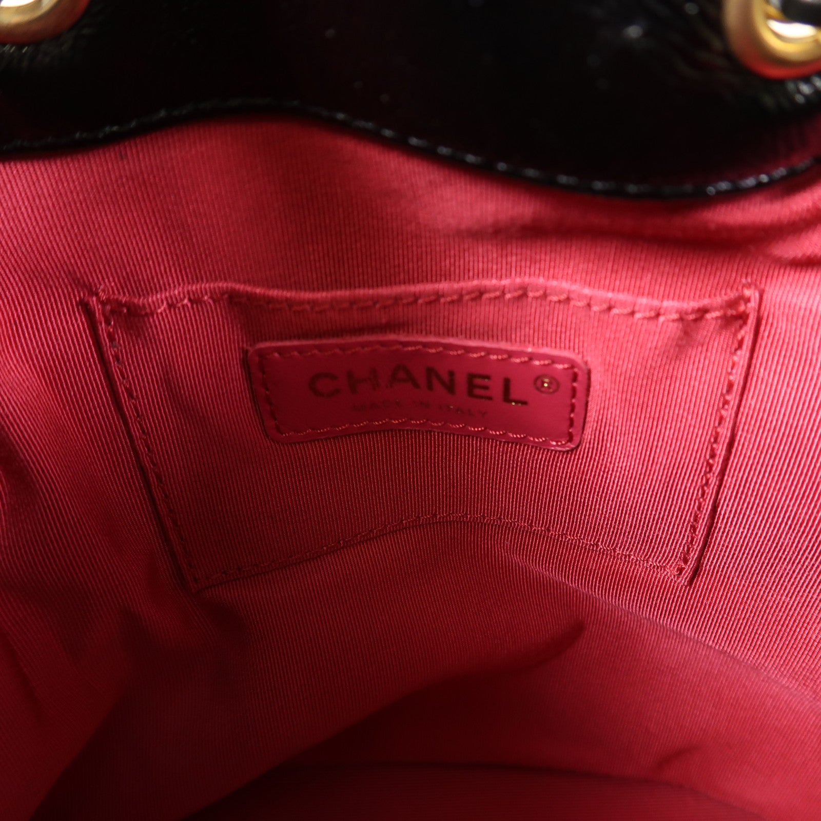 CHANEL 牛皮皮革Bucket Bag金扣手挽肩背兩用袋