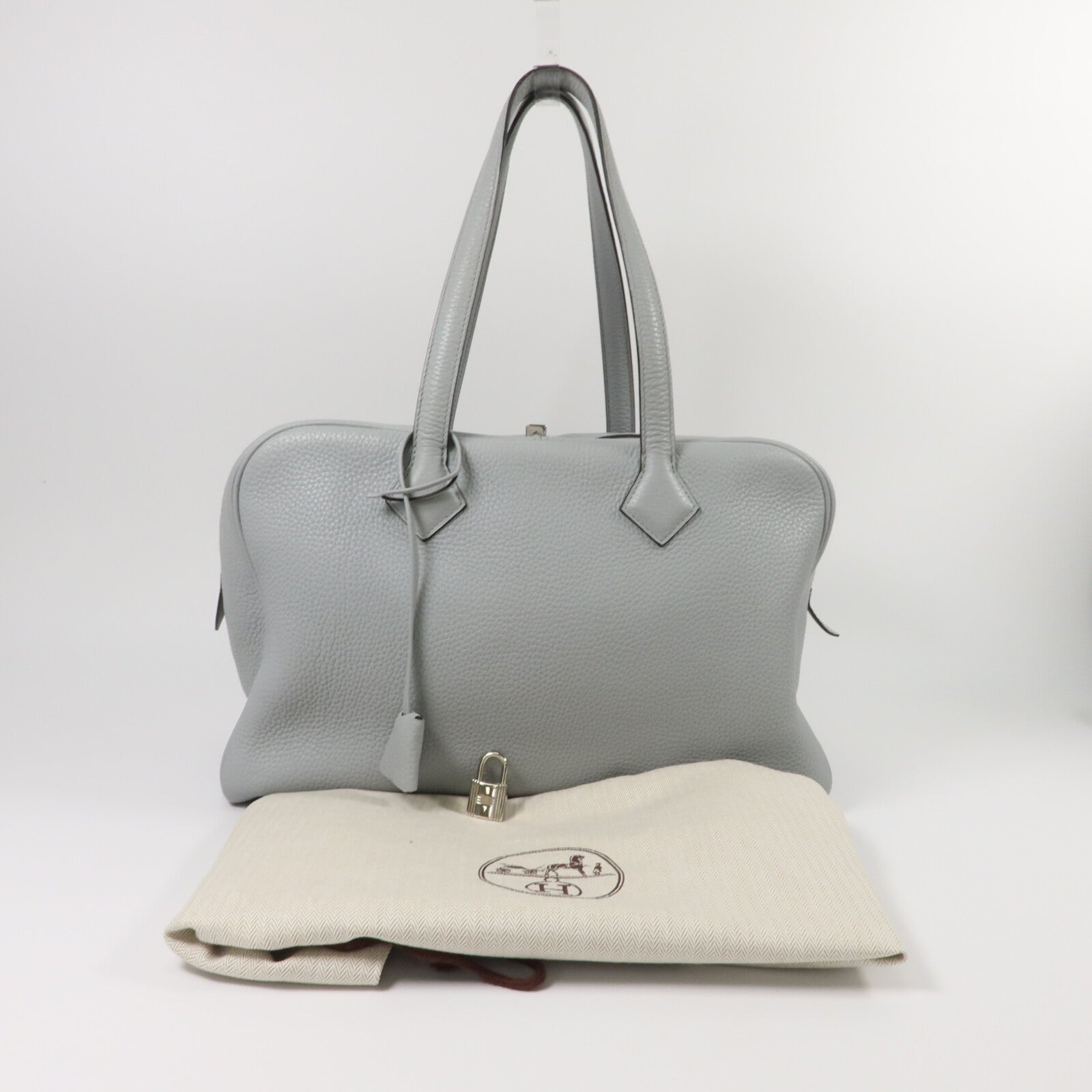 HERMES Clemence皮革Victoria 35手挽袋Bleu Pale