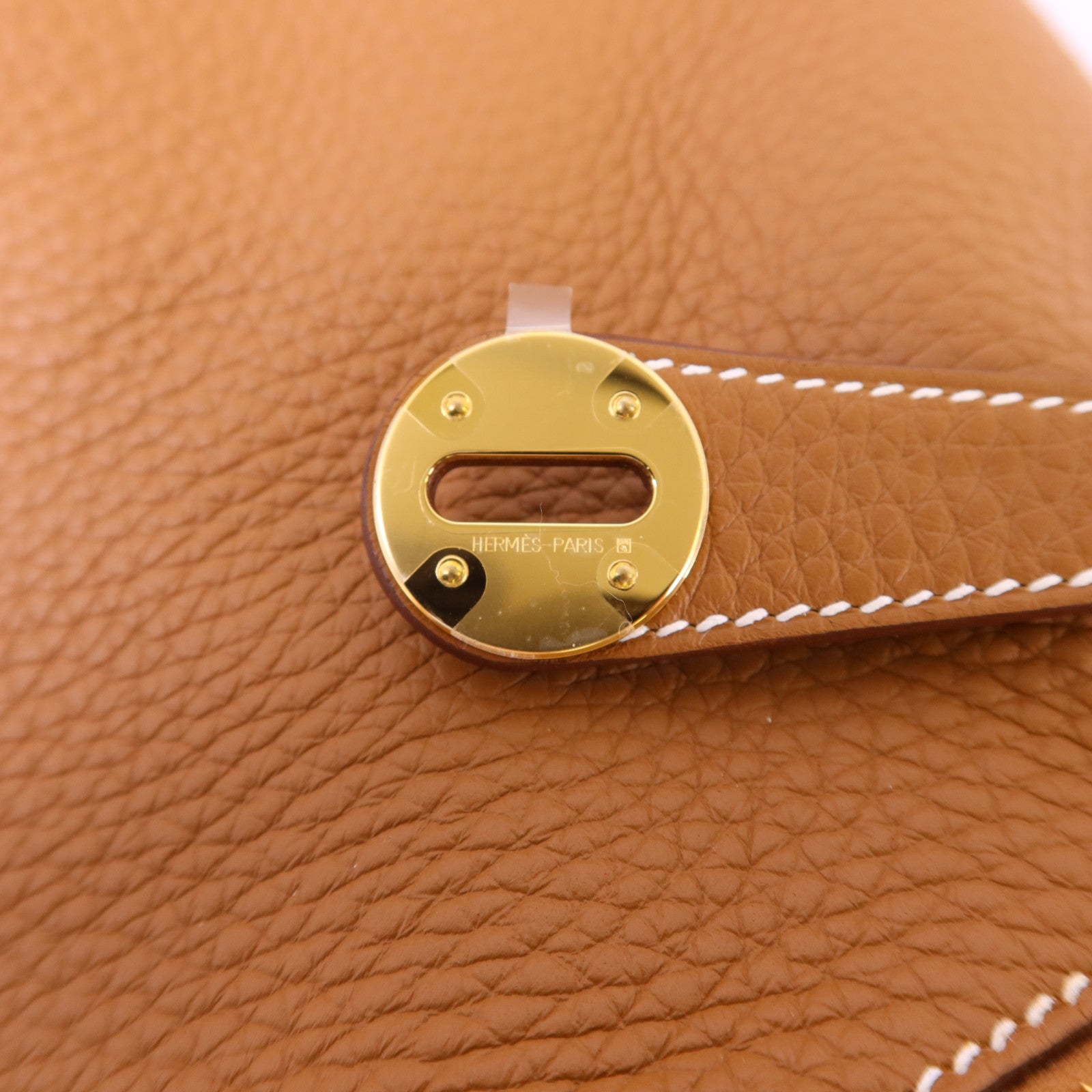 HERMES Clemence皮革Lindy 26金扣肩背袋