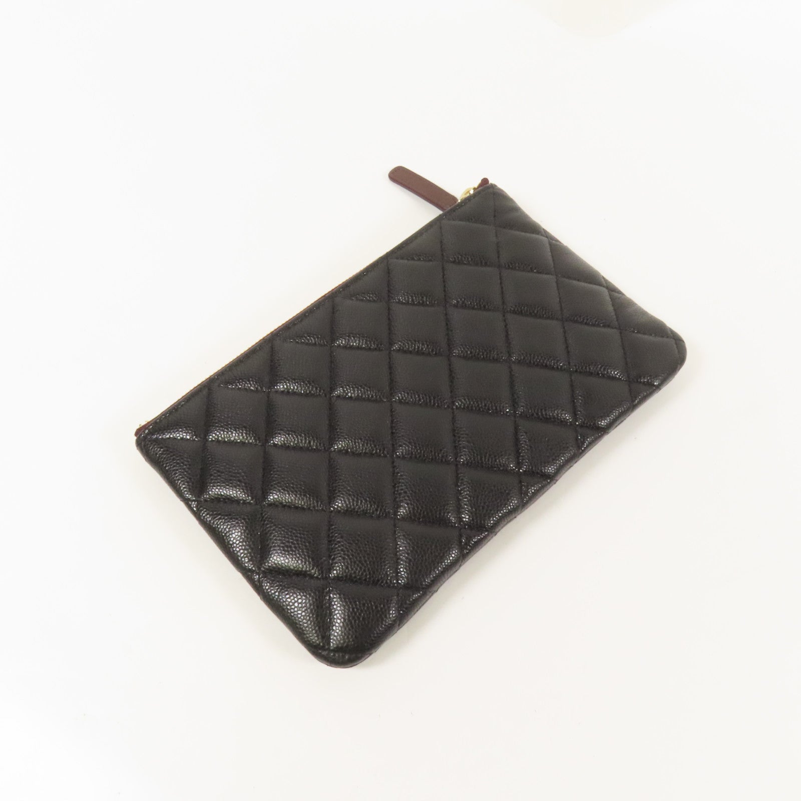 CHANEL 牛皮皮革Pouch金扣手拿包