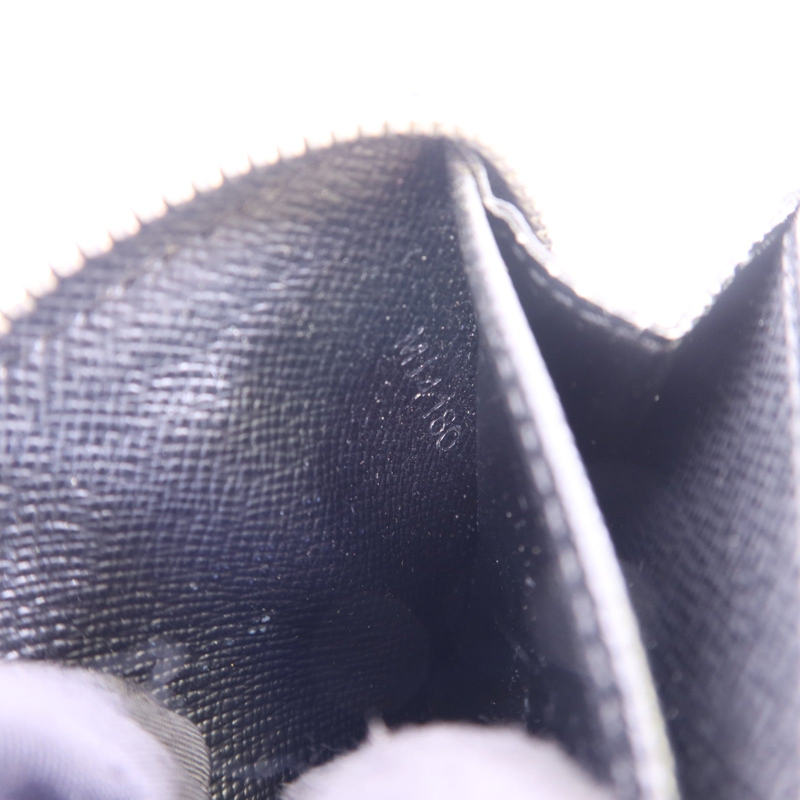 LOUIS VUITTON Damier Graphite Card Case銀扣卡片套