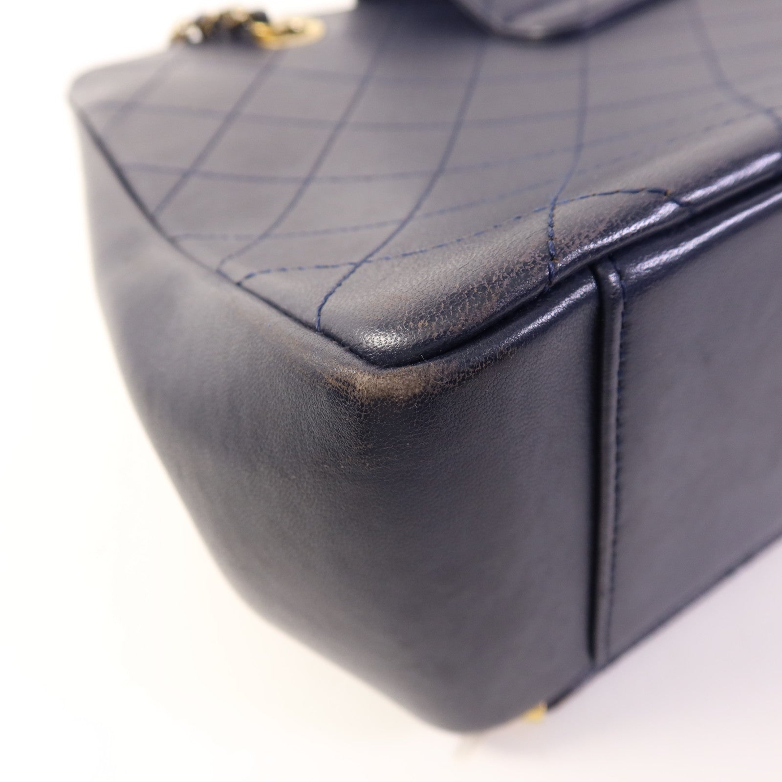 CHANEL 牛皮皮革Chain Shoulder金扣鏈帶肩背袋