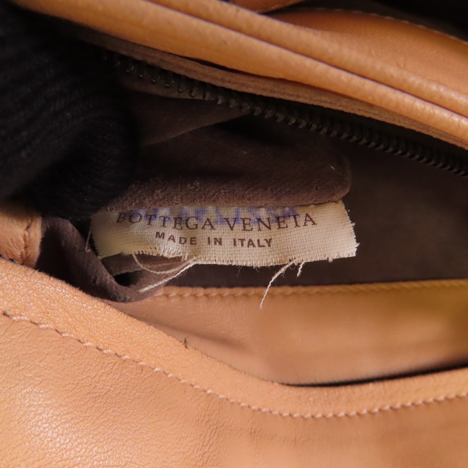 BOTTEGA VENETA 羊皮皮革Shoulder Bag肩背袋