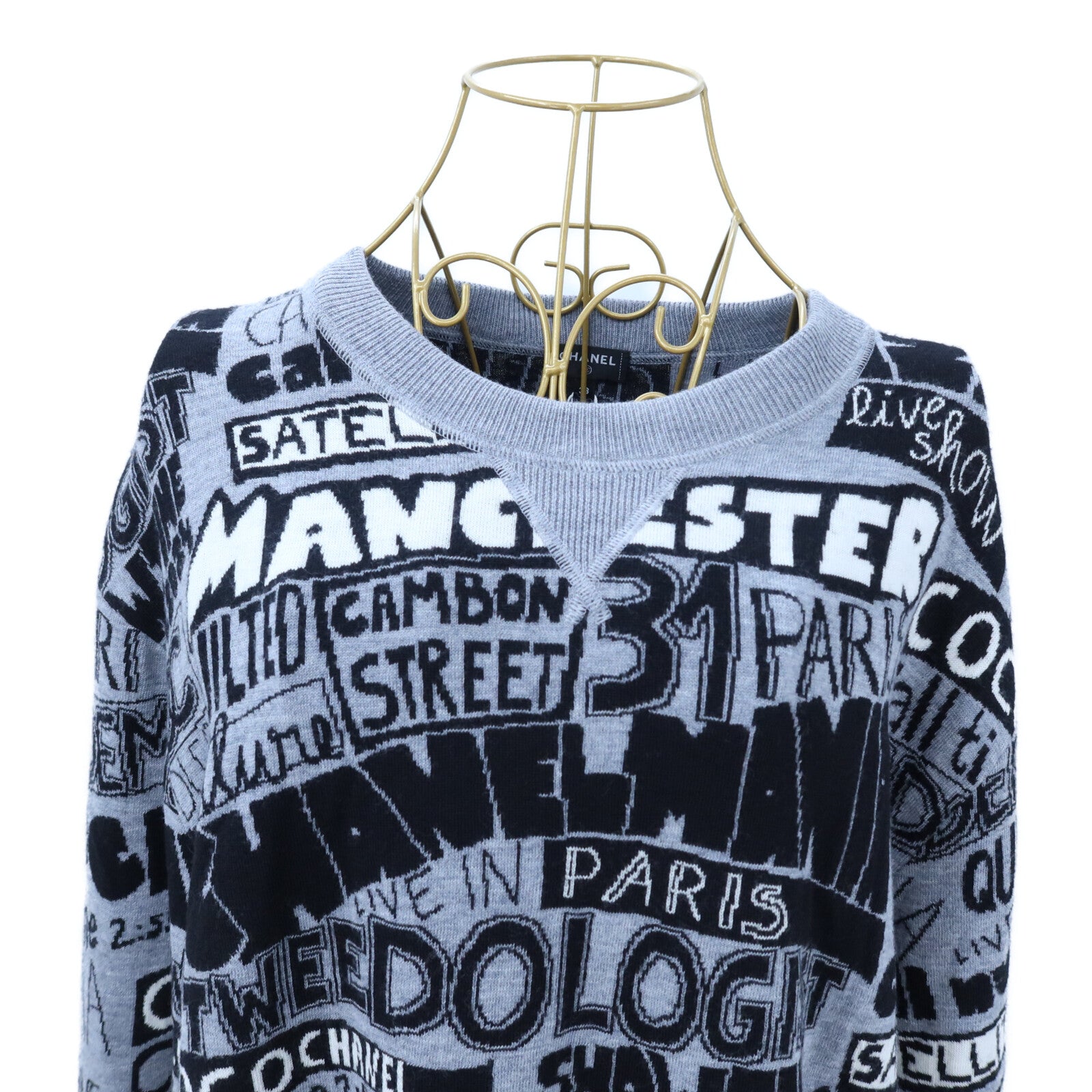 CHANEL Wool Graffiti Knit Sweater針織