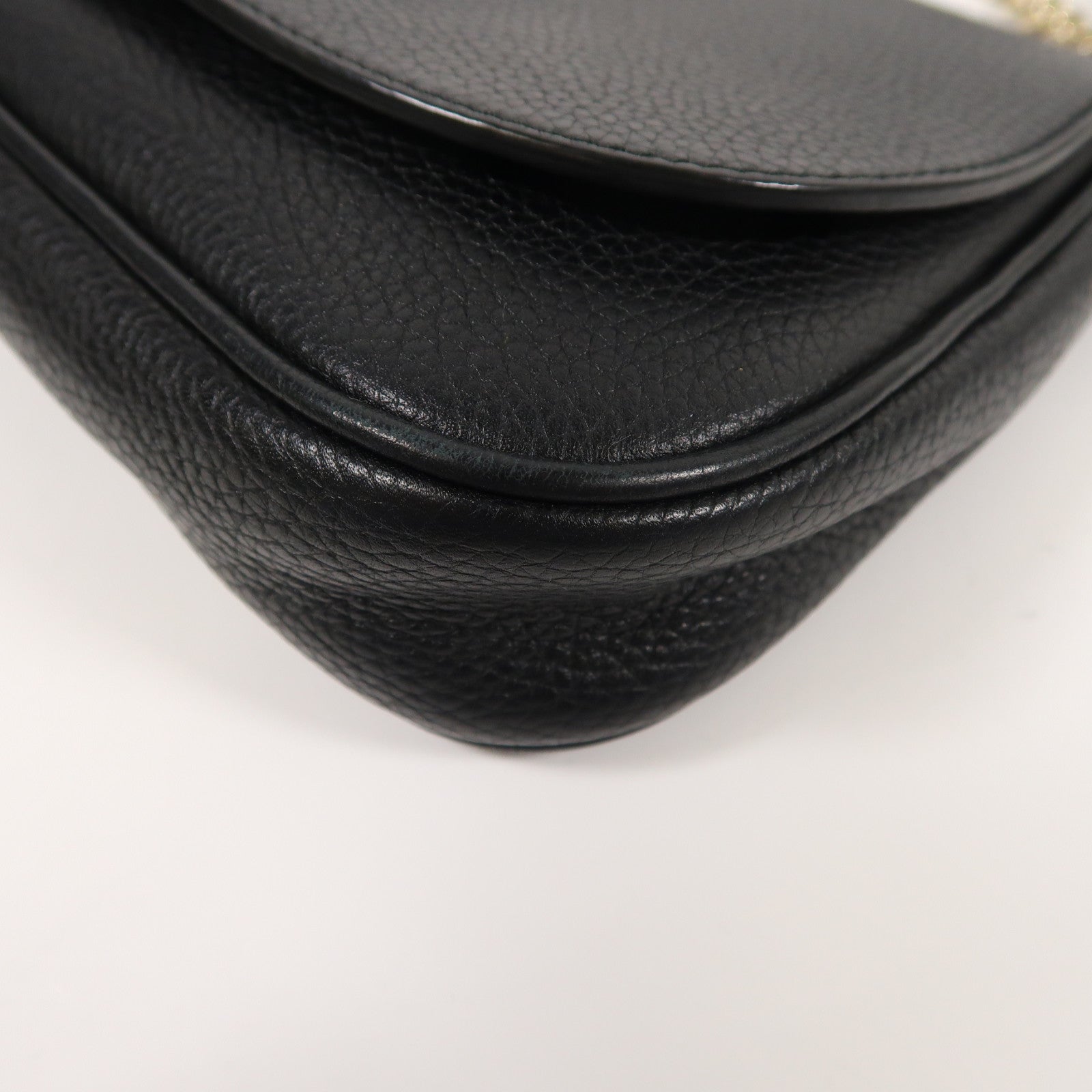GUCCI 牛皮皮革Shoulder Bag銀扣鏈帶肩背袋黑色
