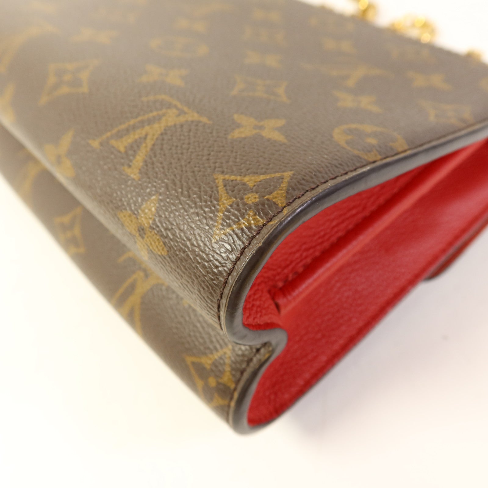 LOUIS VUITTON Monogram Victoire金扣鏈帶肩背袋