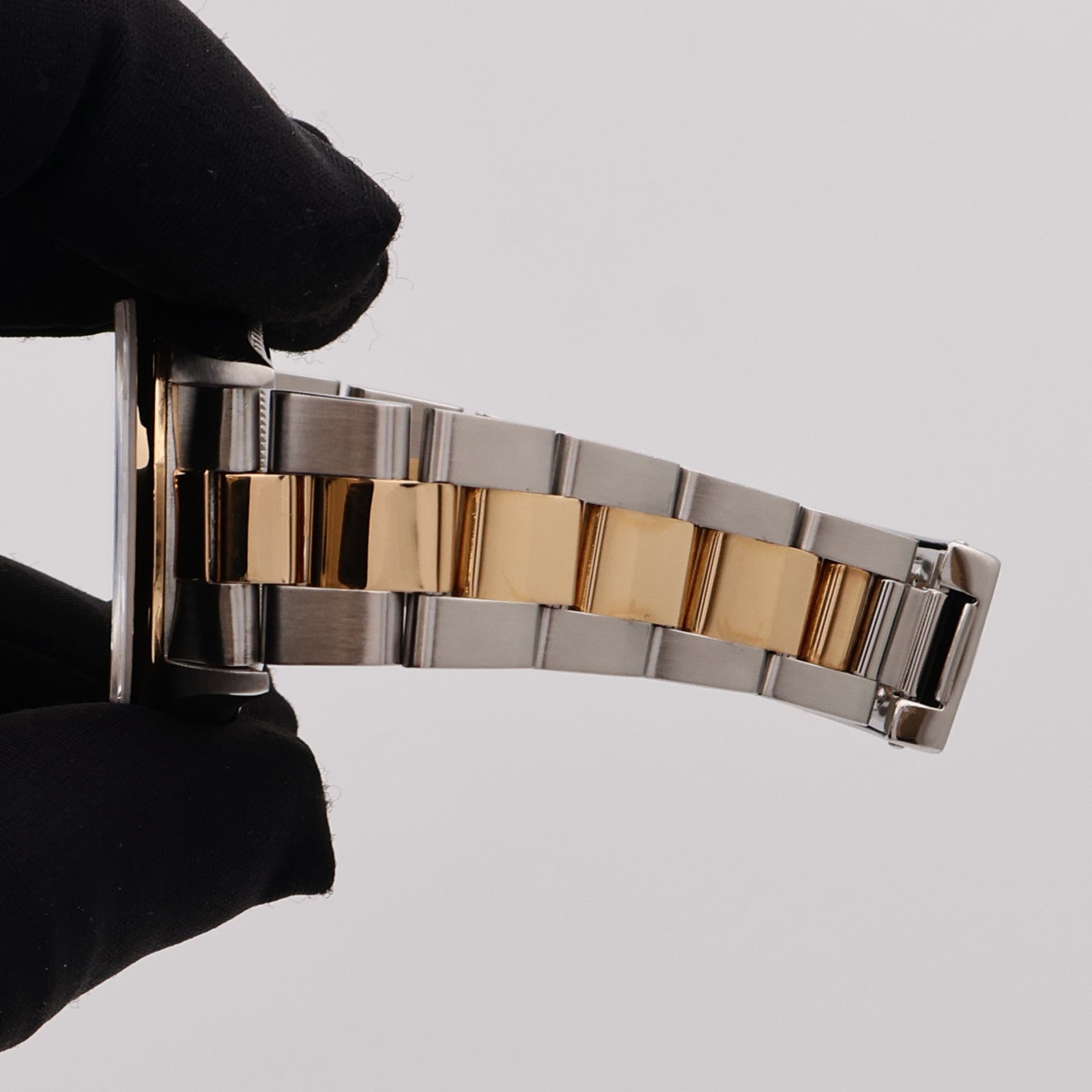 ROLEX Oyster Perpetual Date 14203