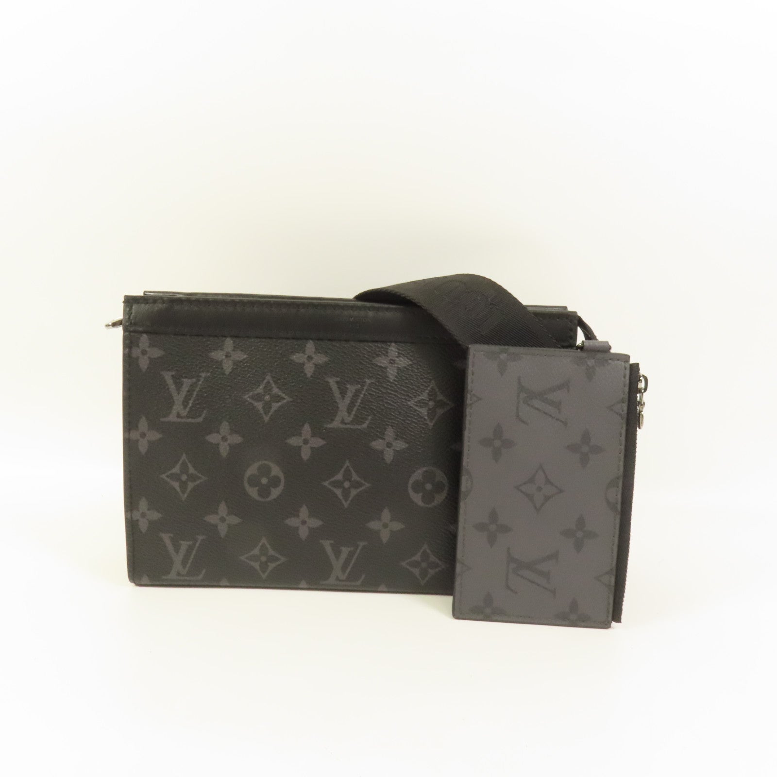 LOUIS VUITTON Monogram Eclipse Gaston銀扣肩背袋