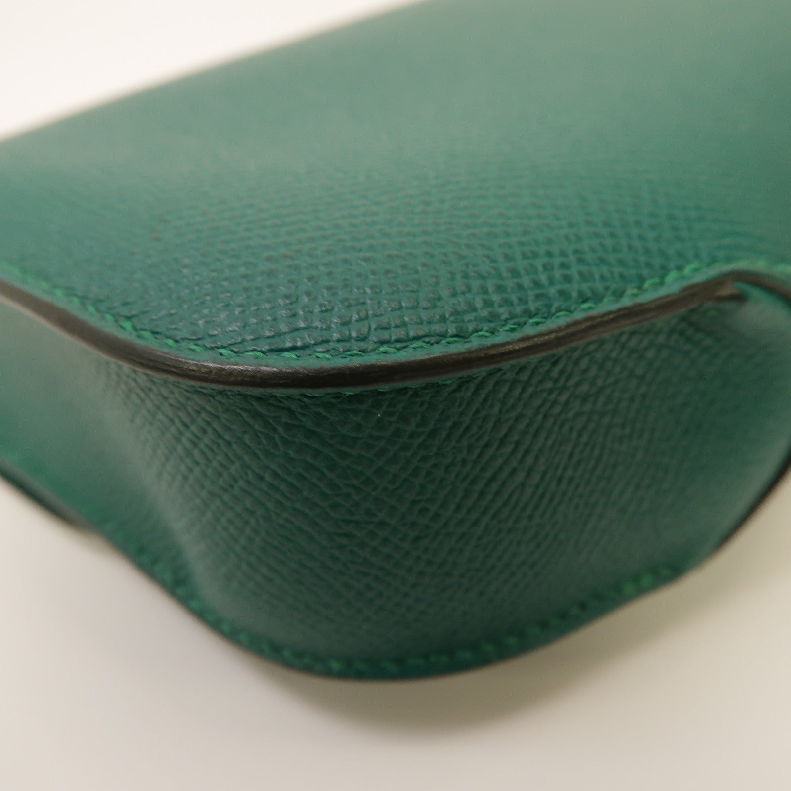 HERMES 【激減優惠】Epsom皮革Cherche Midi 22金扣手拿包孔雀綠色