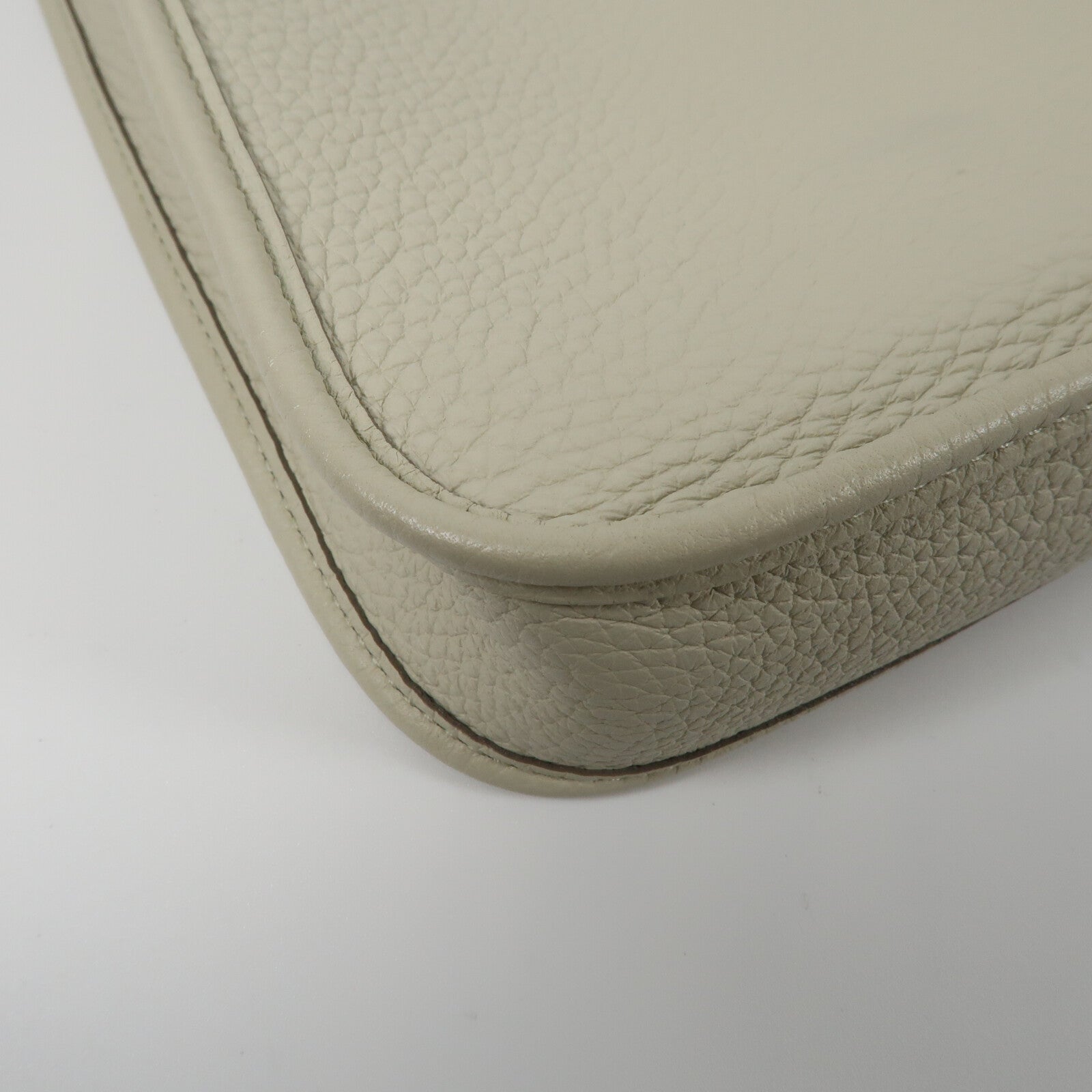 HERMES Clemence皮革Evelyne TPM肩背袋Beton