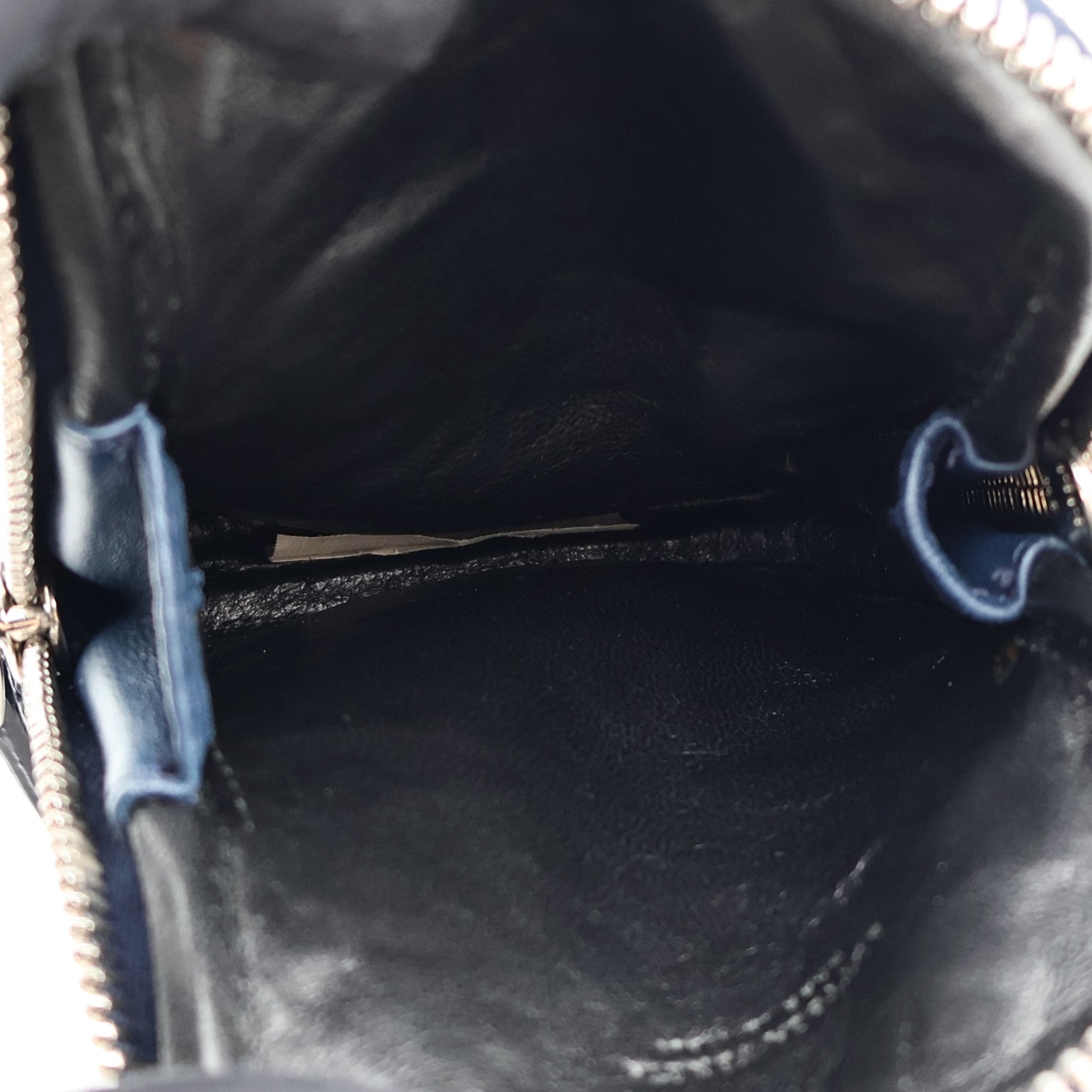 BOTTEGA VENETA 羊皮皮革Zip Strap Pouch小袋