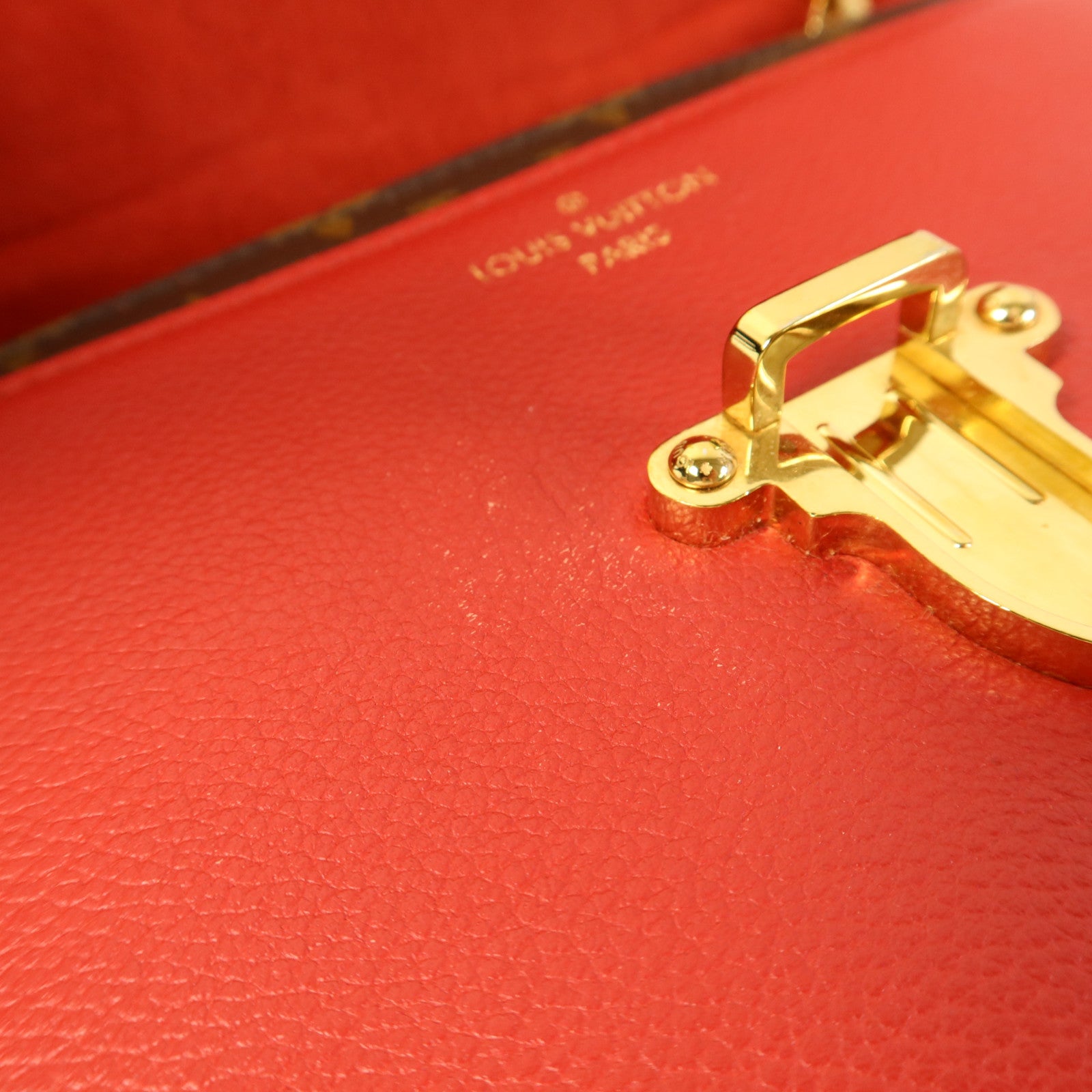 LOUIS VUITTON Monogram Victoire金扣鏈帶肩背袋