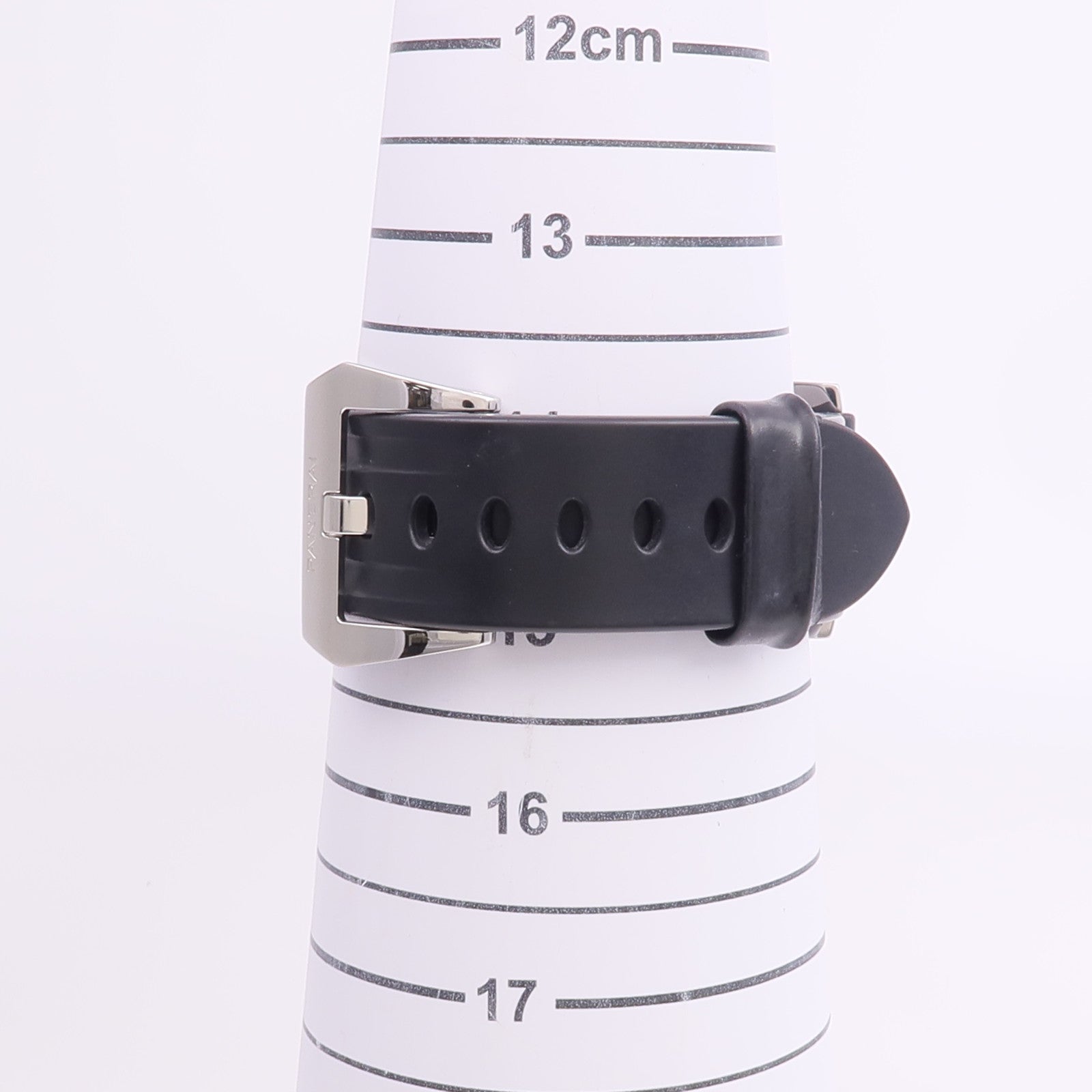 PANERAI Luminor Base PAM00112