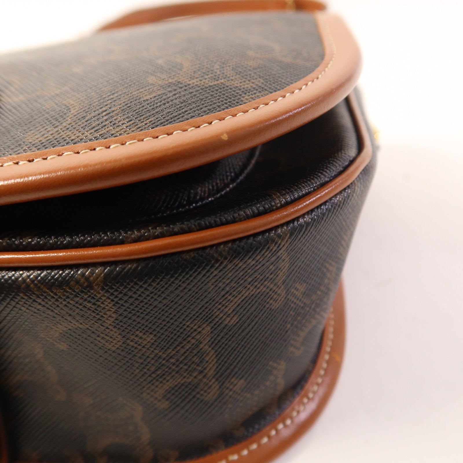 CELINE 塗層帆布Folco金扣肩背袋